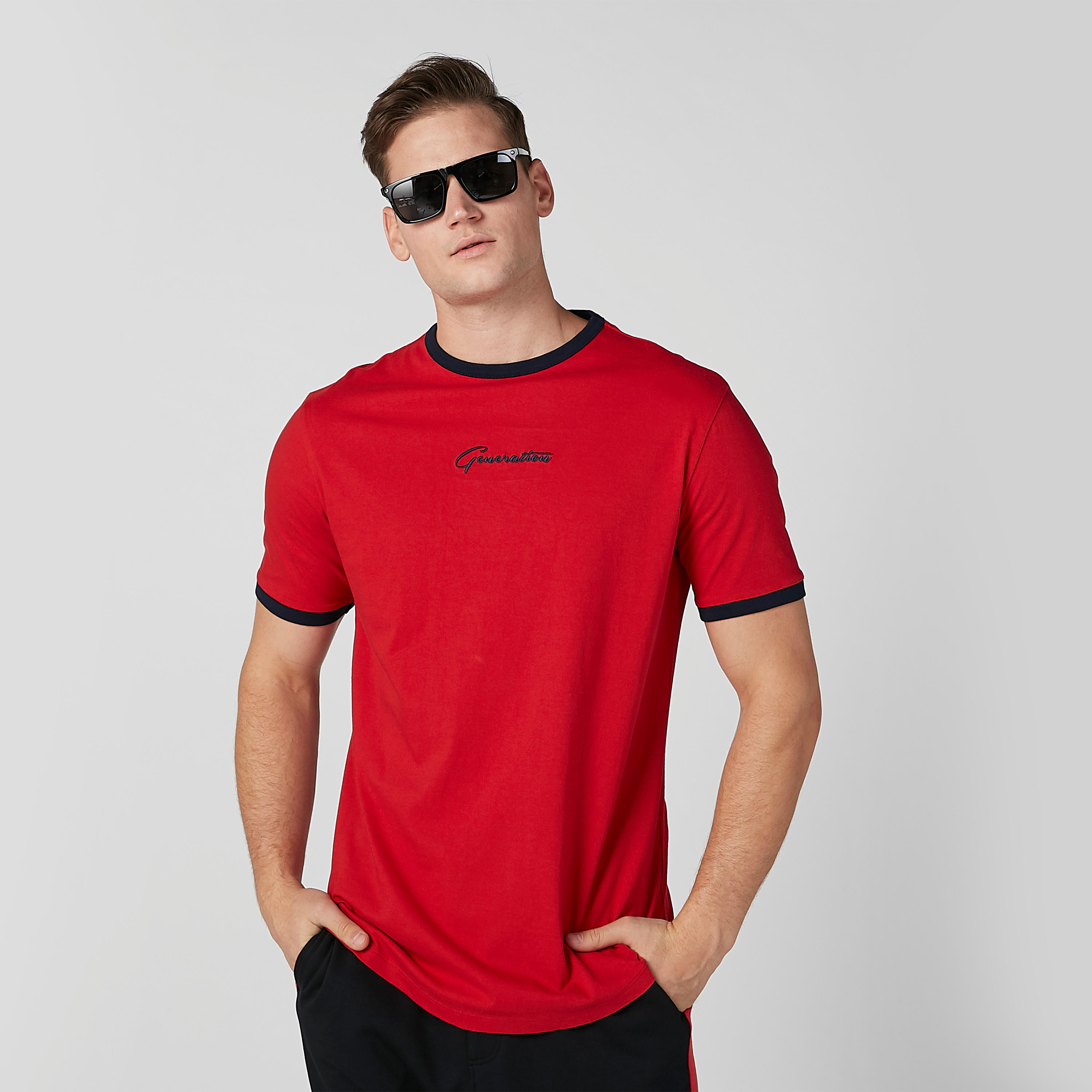 تيشيرت مستدام مطرّز بقصّة سليم وأكمام قصيرة-men-clothing-tshirtsandpolos-tshirts-image-1