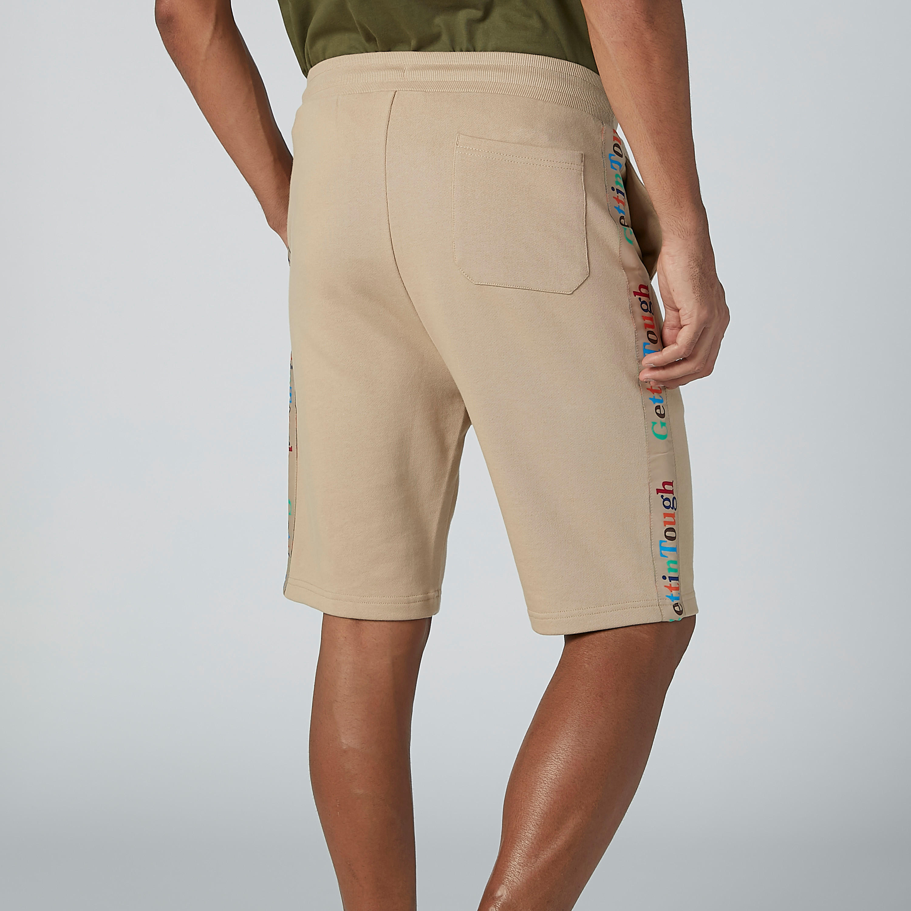 شورت سادة برباط وجيوب-men-clothing-bottoms-shorts-image-1