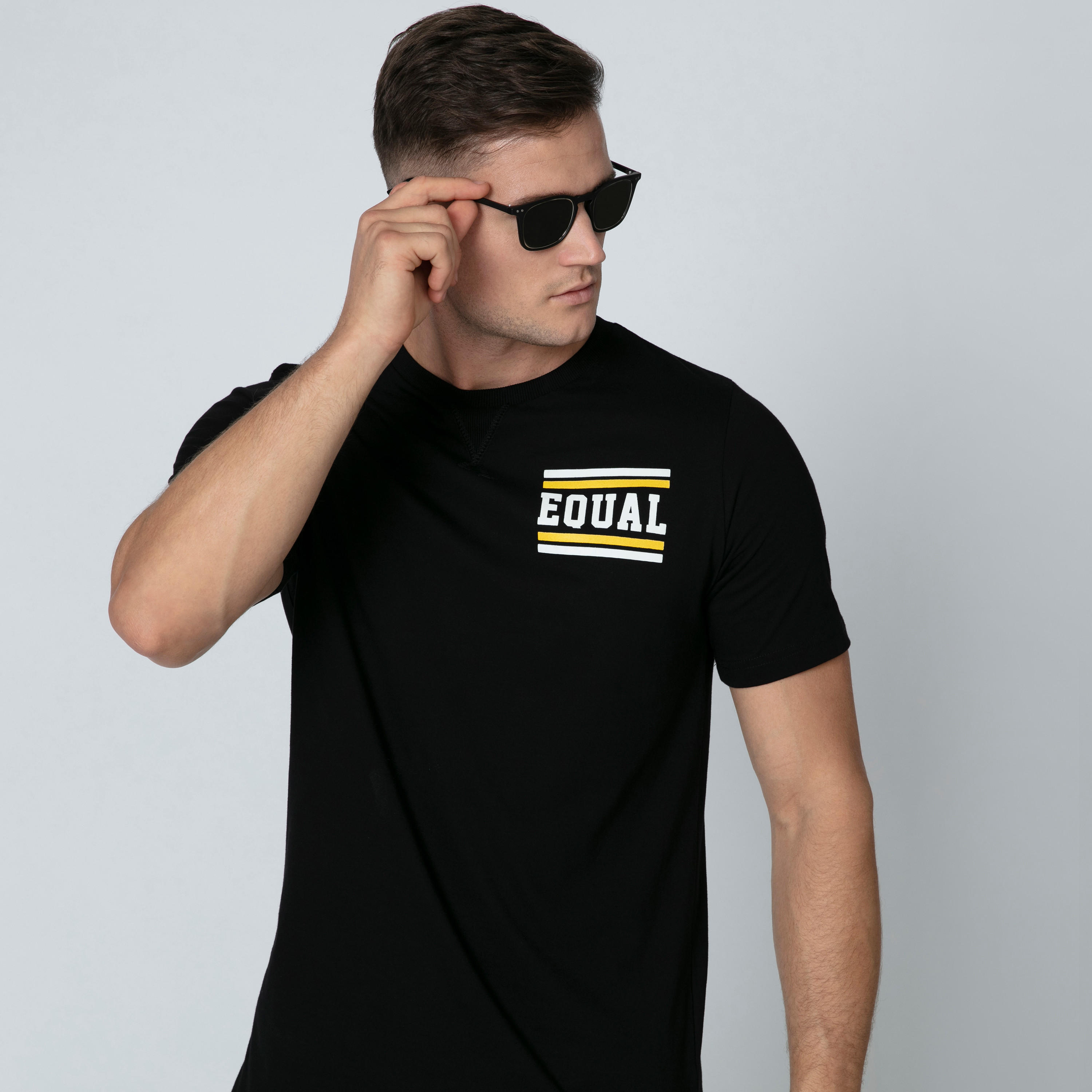تيشيرت مستدام سليم بياقة مستديرة وأكمام قصيرة وطبعات -men-clothing-tshirtsandpolos-tshirts-image-6