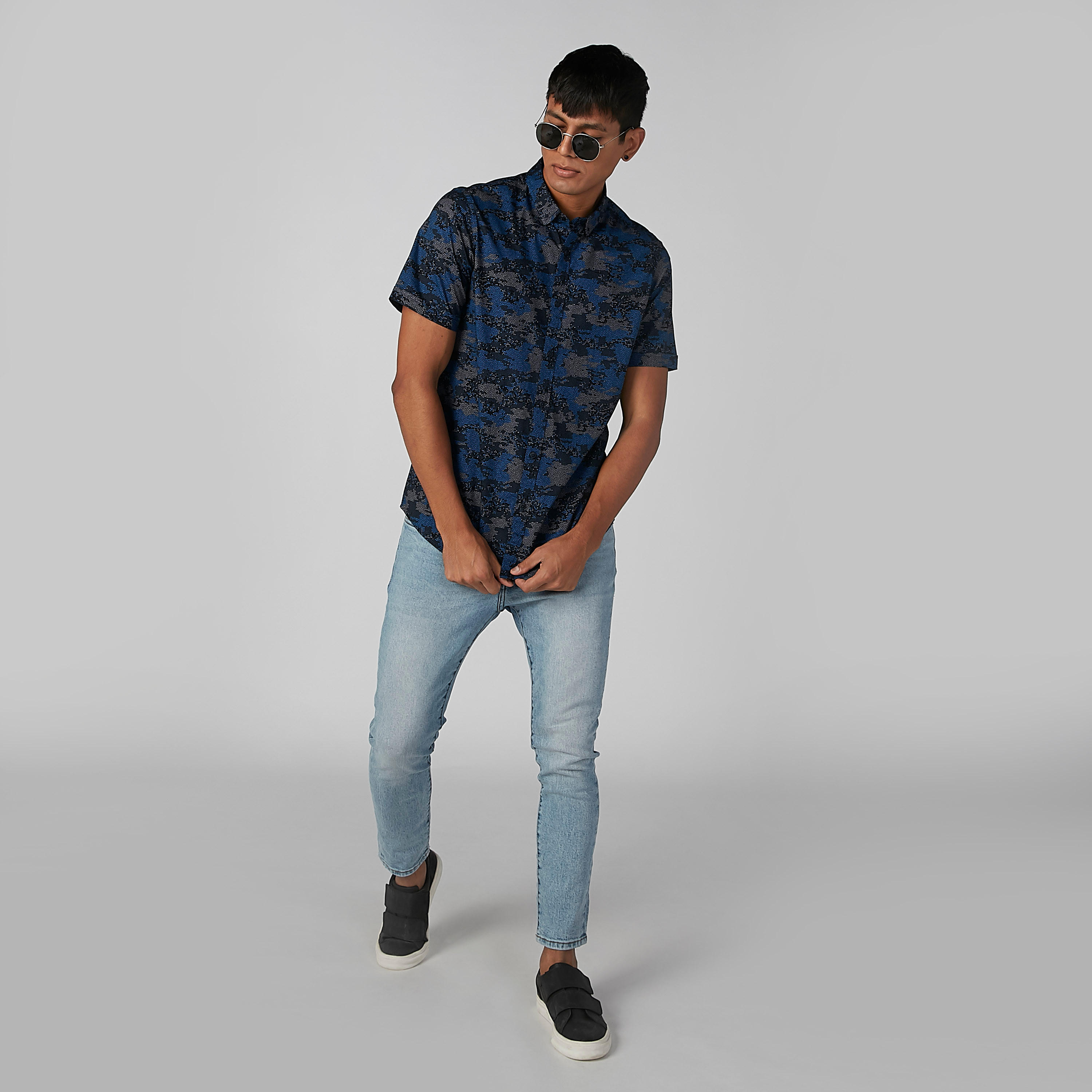 Printed Shirt with Short Sleeves and Complete Placket-men-clothing-shirts-image-2