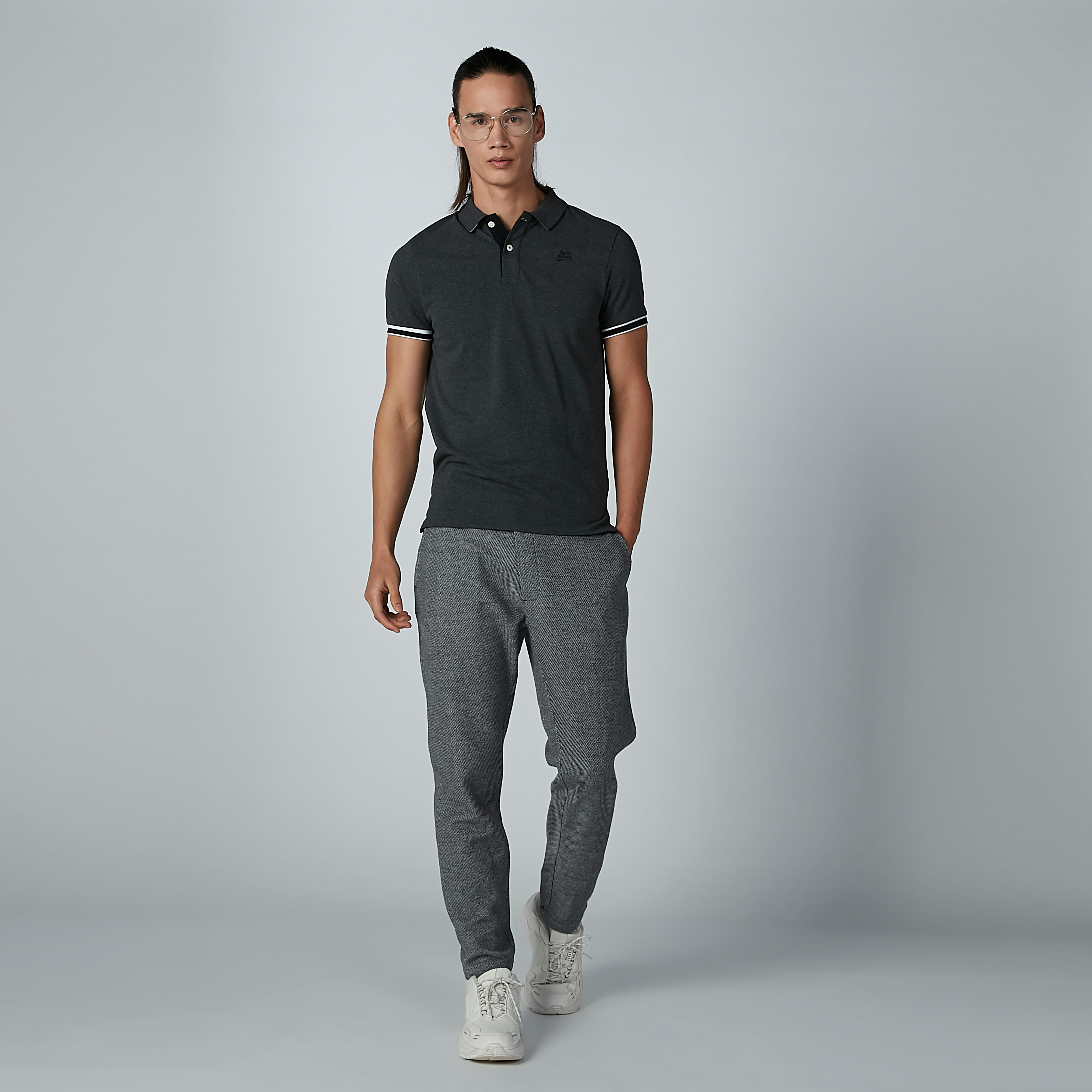 بنطال بارز الملمس بخصر متوسط الارتفاع وجيوب ورباط-men-clothing-bottoms-trousersandchinos-trousers-image-5