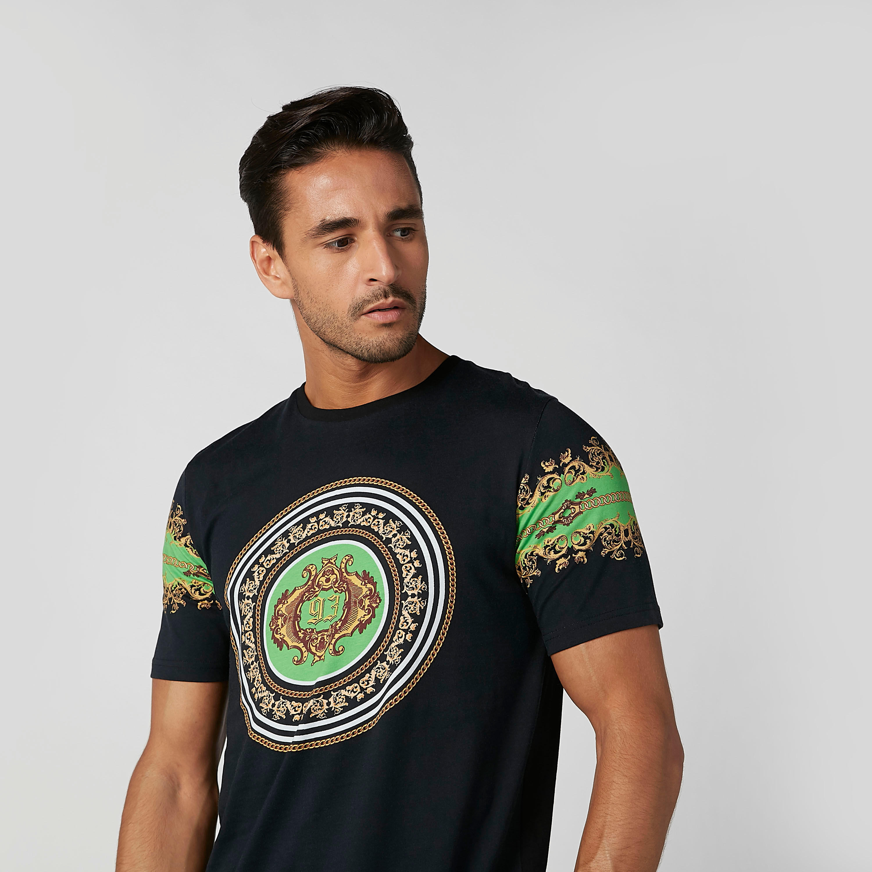 تيشيرت بياقة مستديرة وأكمام قصيرة وطبعات-men-clothing-tshirtsandpolos-tshirts-image-3