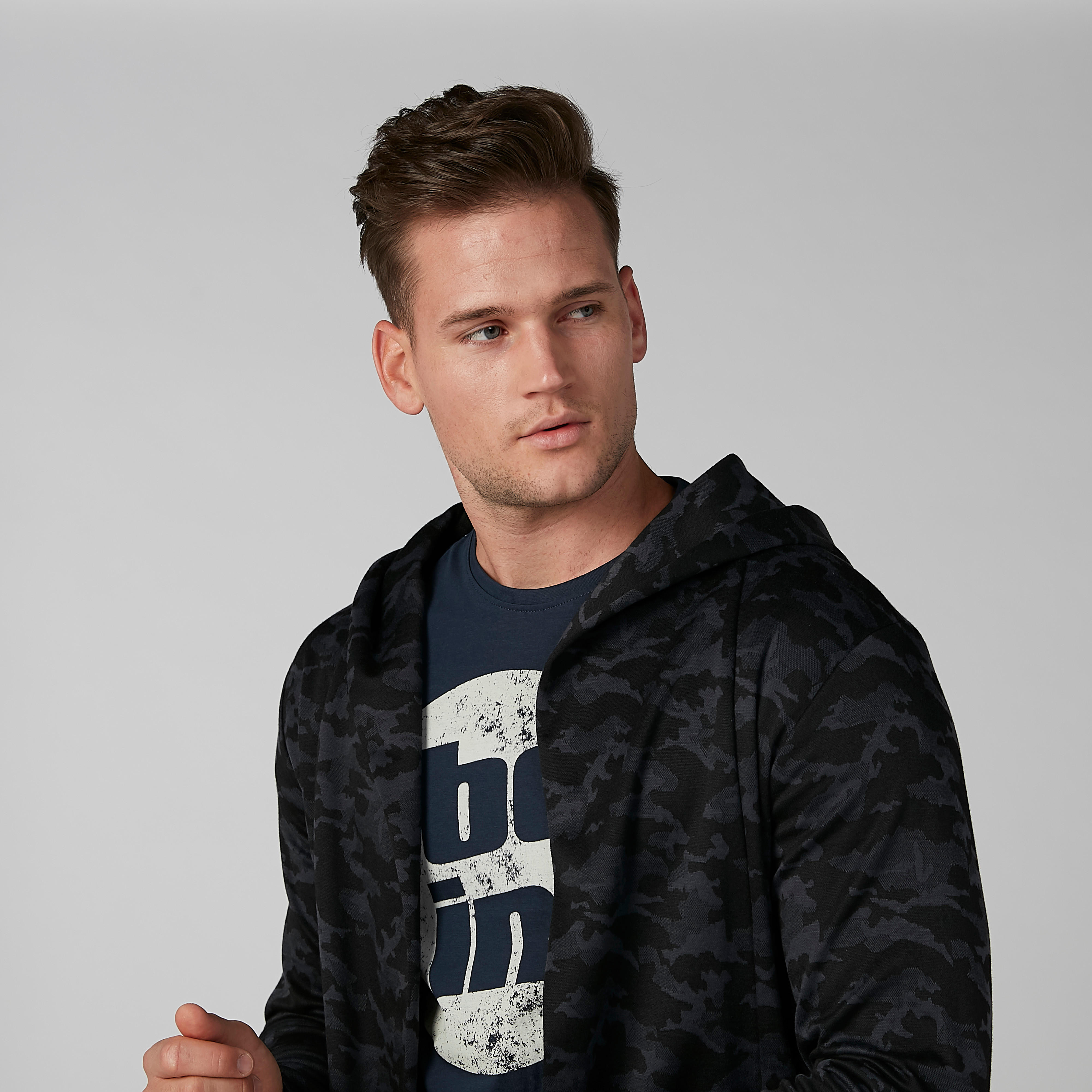 Camouflage Printed Cardigan with Long Sleeves and Hood-men-clothing-sweatersandpullovers-image-5