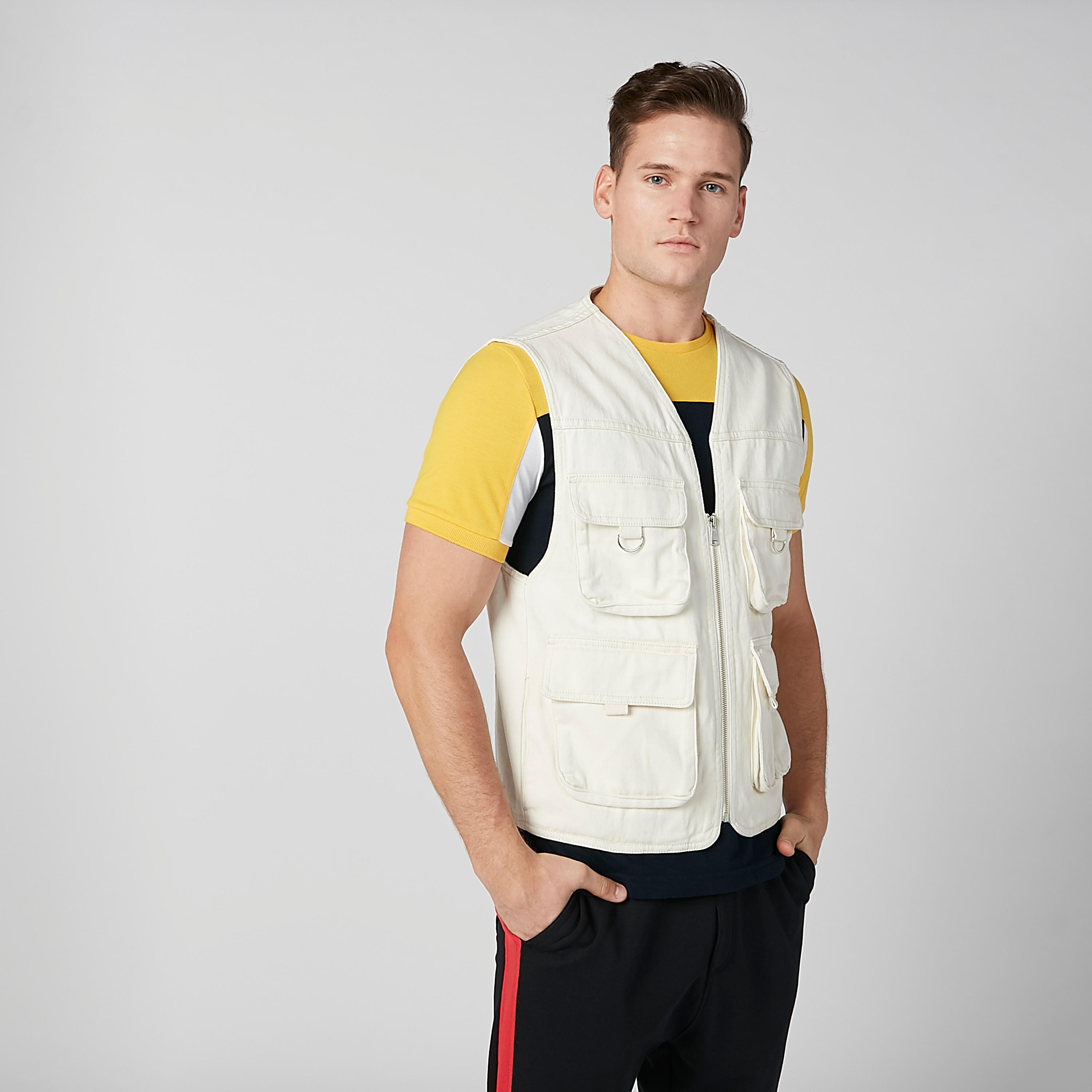 Plain Sleeveless Jacket with Pocket Detail-men-clothing-jacketsandblazers-jackets-image-3