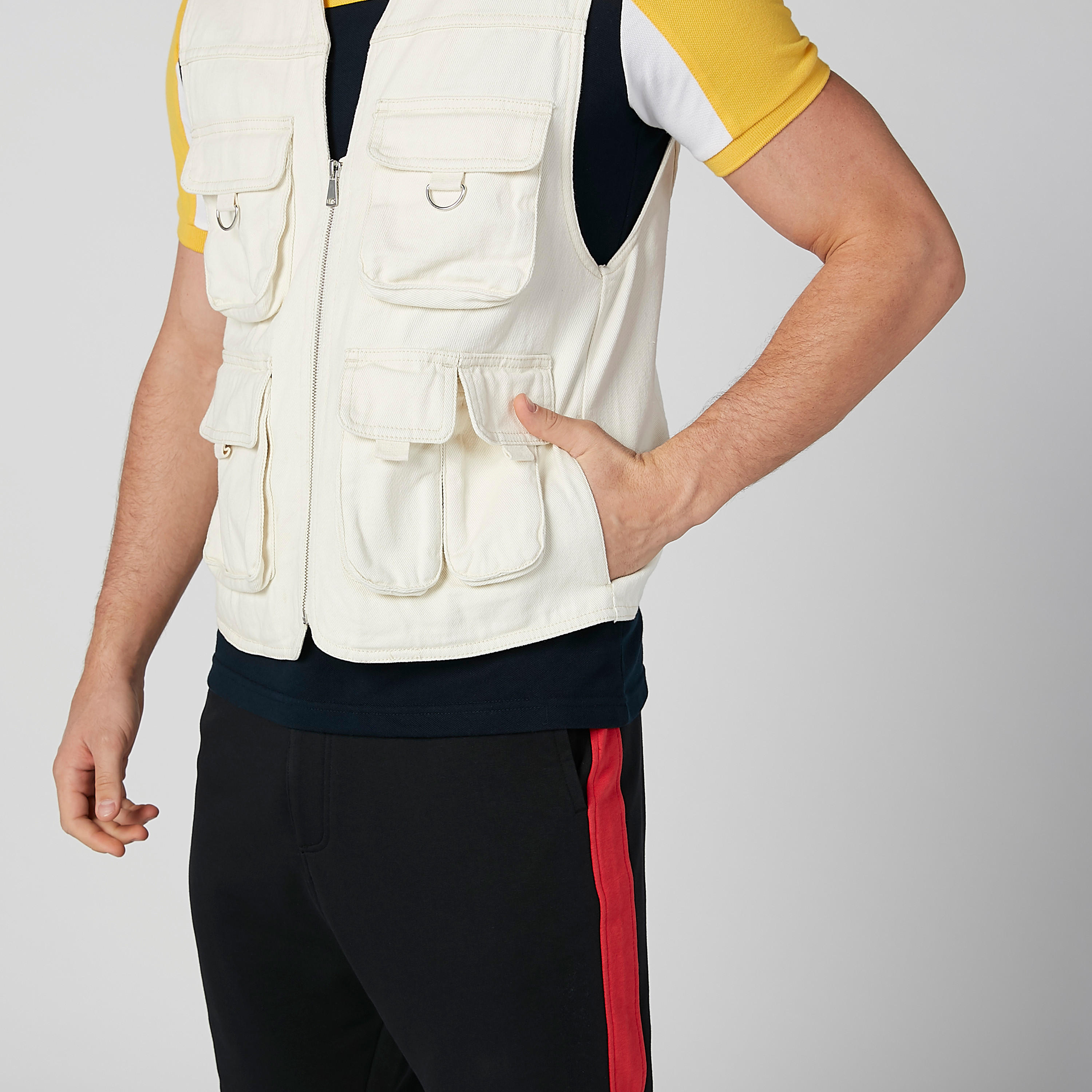 Plain Sleeveless Jacket with Pocket Detail-men-clothing-jacketsandblazers-jackets-image-4