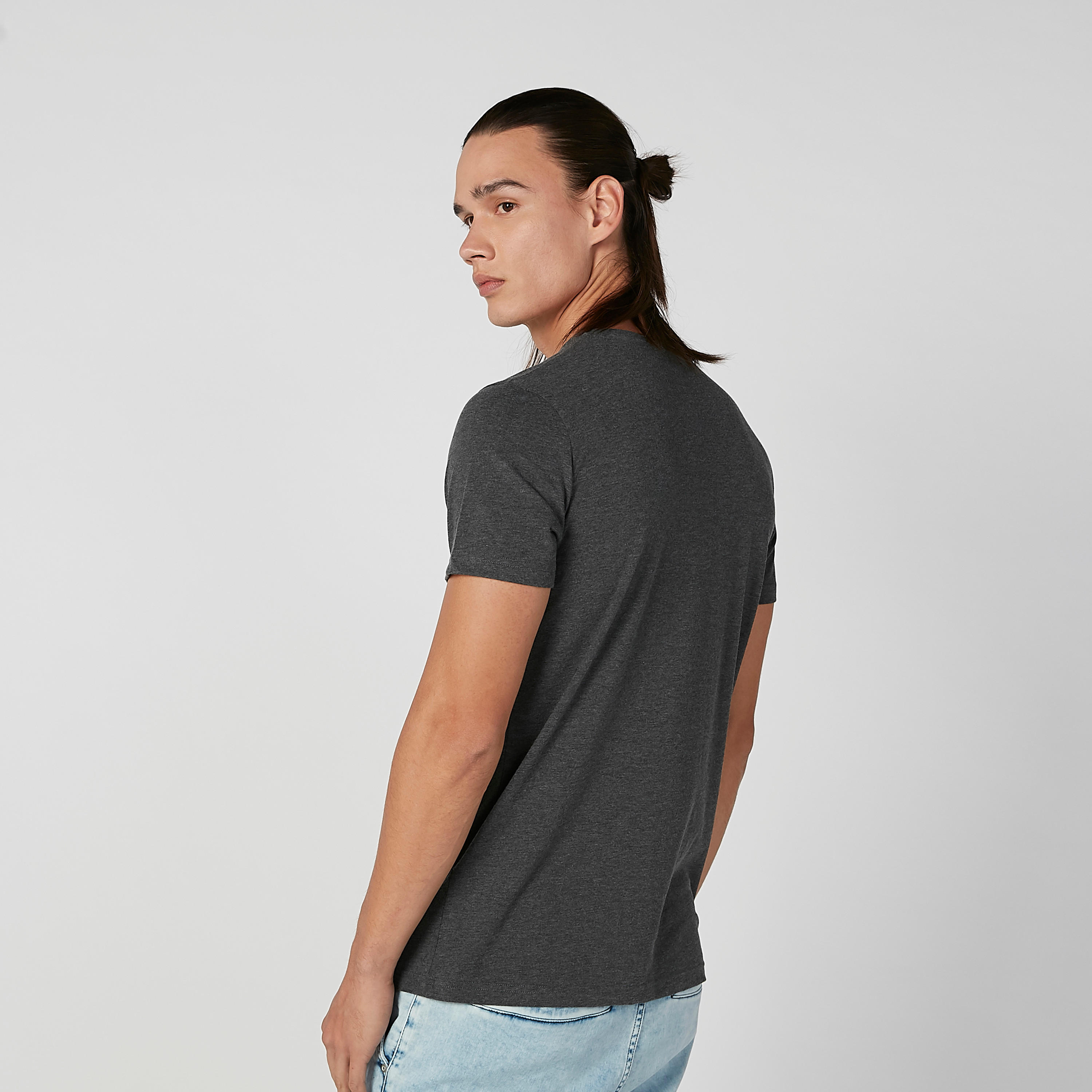 تيشيرت بياقة مستديرة وأكمام قصيرة وطبعات-men-clothing-tshirtsandpolos-tshirts-image-3