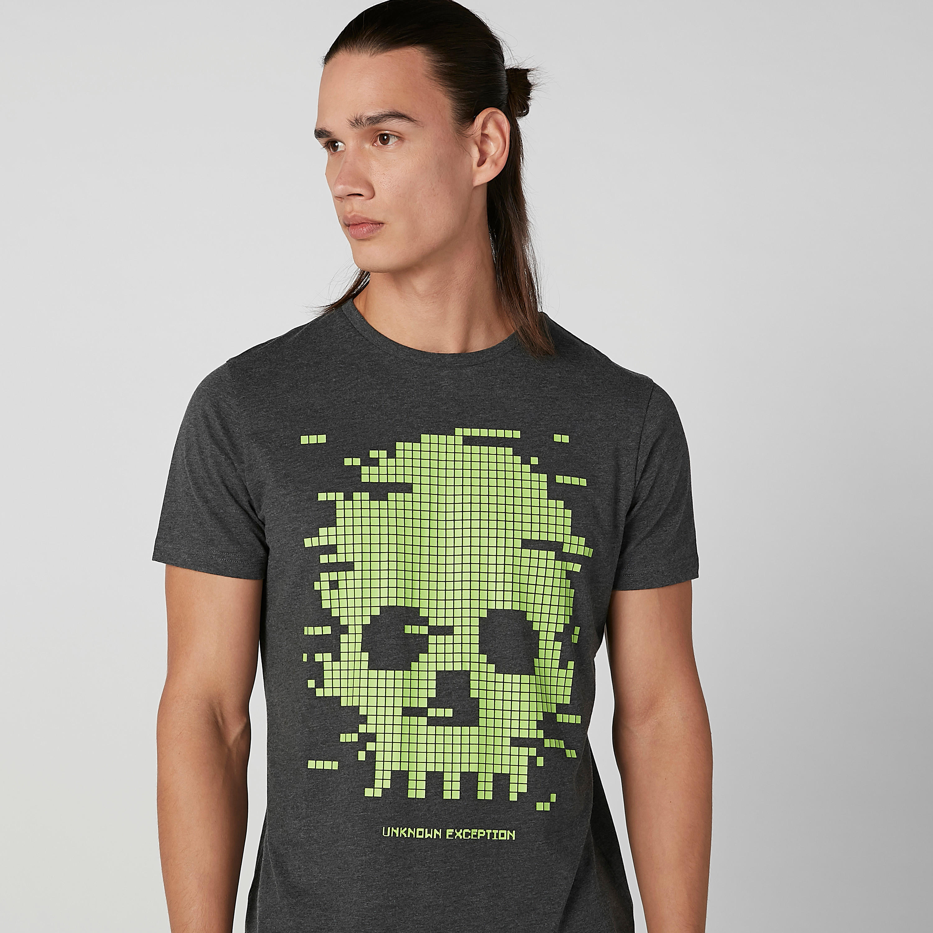 تيشيرت بياقة مستديرة وأكمام قصيرة وطبعات-men-clothing-tshirtsandpolos-tshirts-image-4