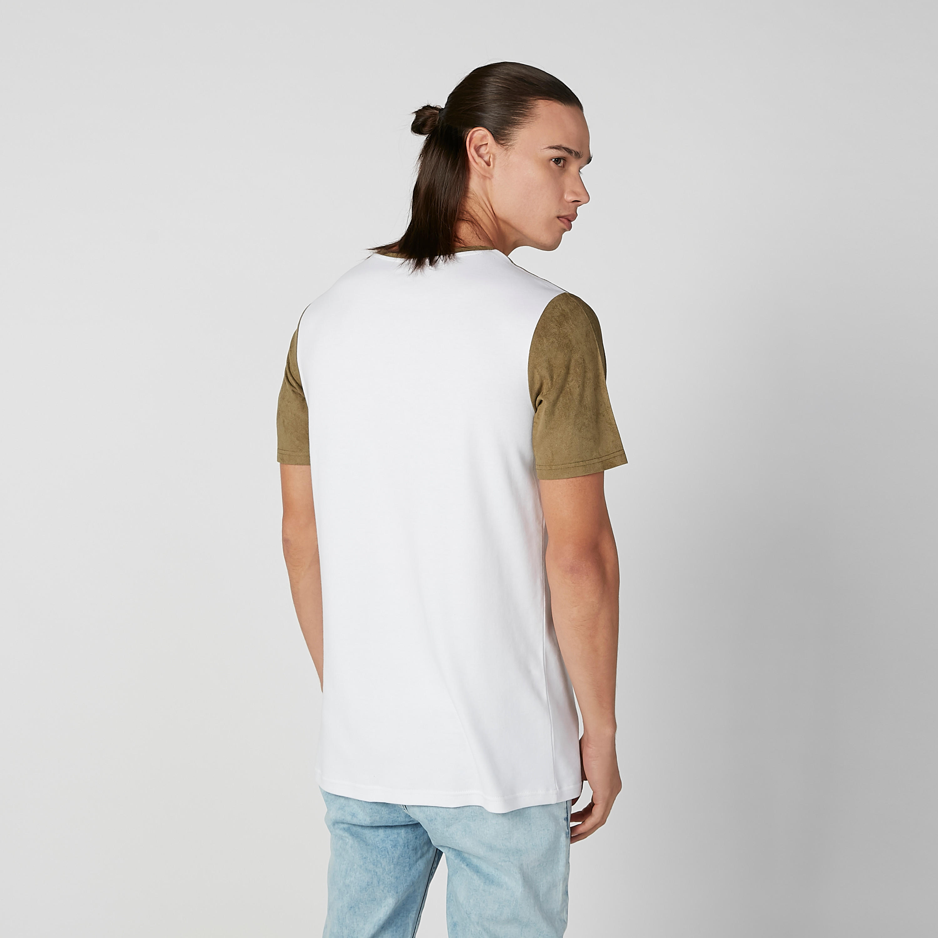 تيشيرت بنمط كتل الألوان بياقة مستديرة وأكمام قصيرة-men-clothing-tshirtsandpolos-tshirts-image-1