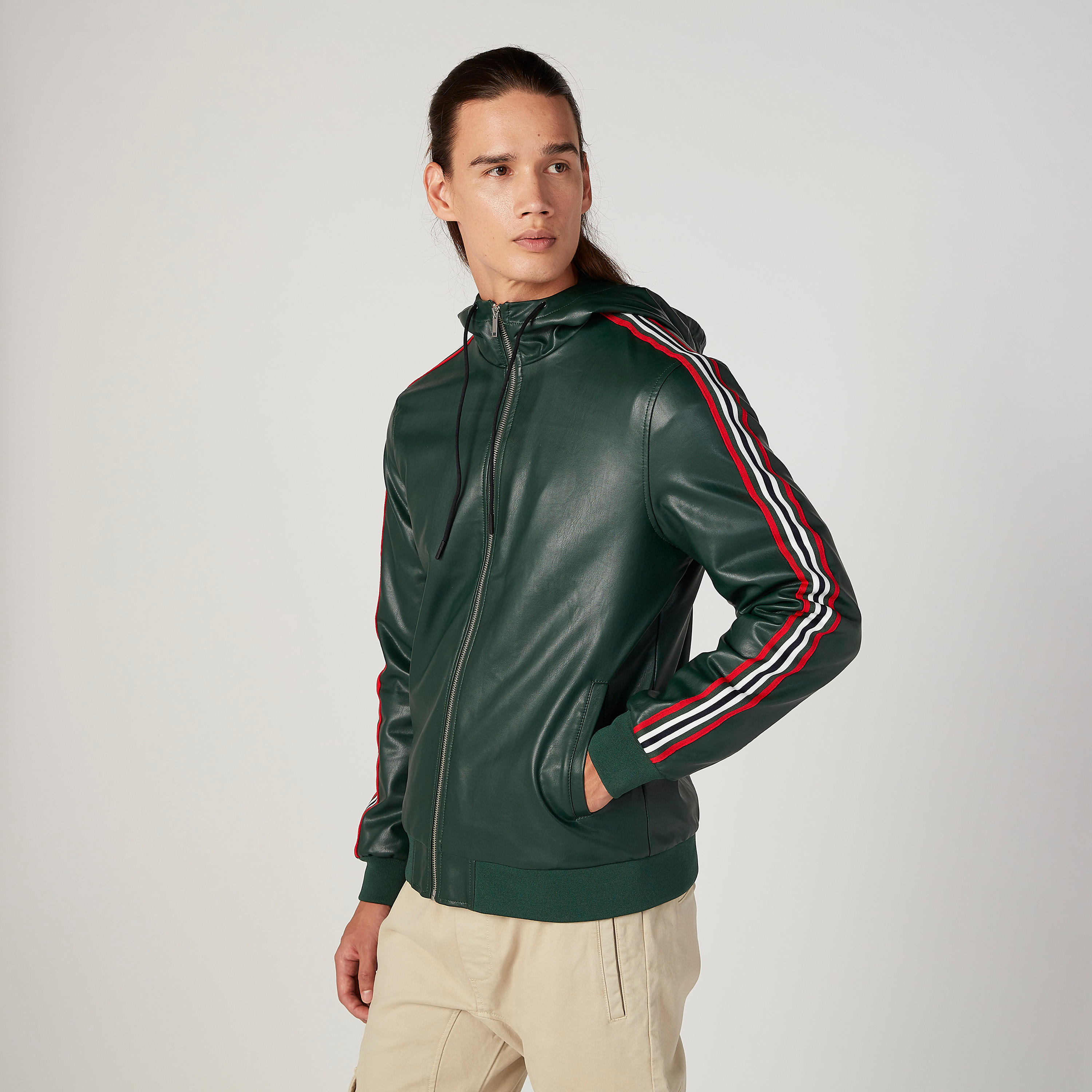 جاكيت سادة بأكمام طويلة وتفاصيل مخططة وقبعة-men-clothing-jacketsandblazers-jackets-image-5