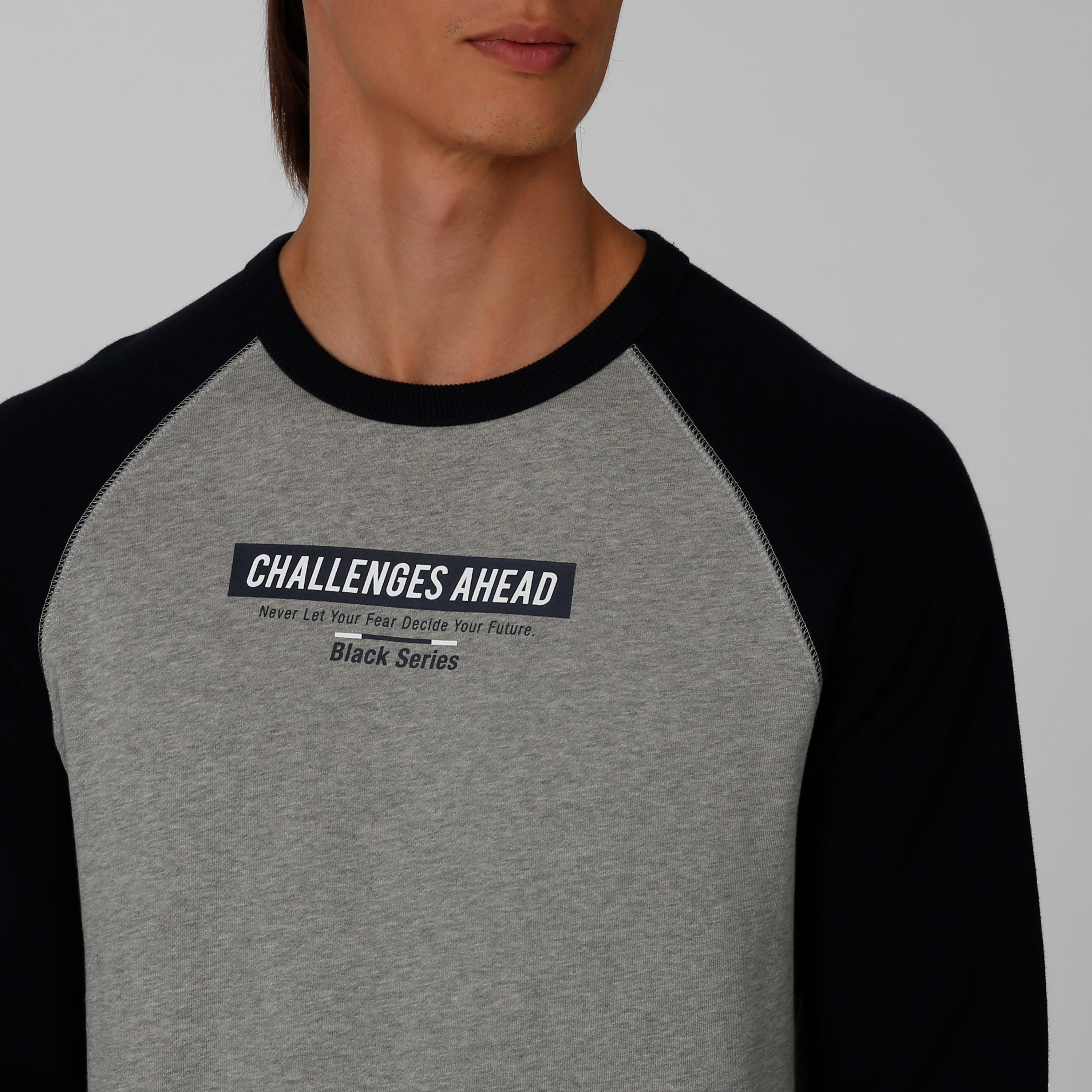 Printed Sweatshirt with Crew Neck and Raglan Sleeves-men-winterwear-hoodiesandsweatshirts-image-4