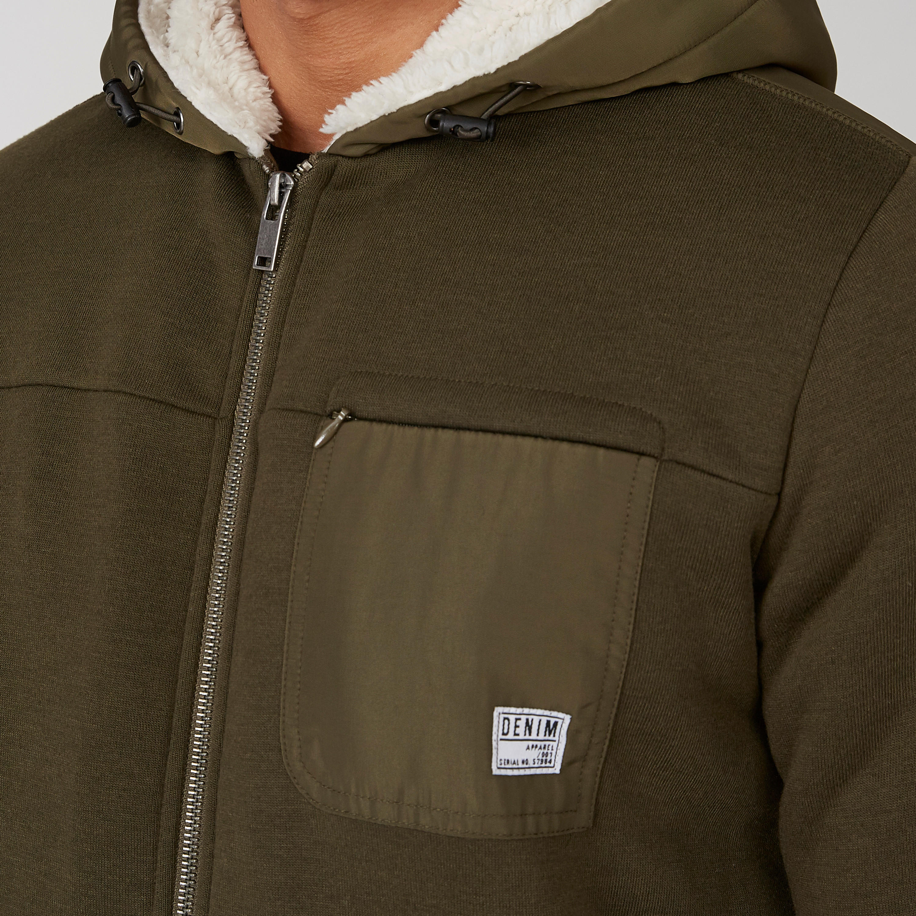 جاكيت بارز الملمس بأكمام طويلة وقبّعة باركا-men-clothing-jacketsandblazers-jackets-image-5