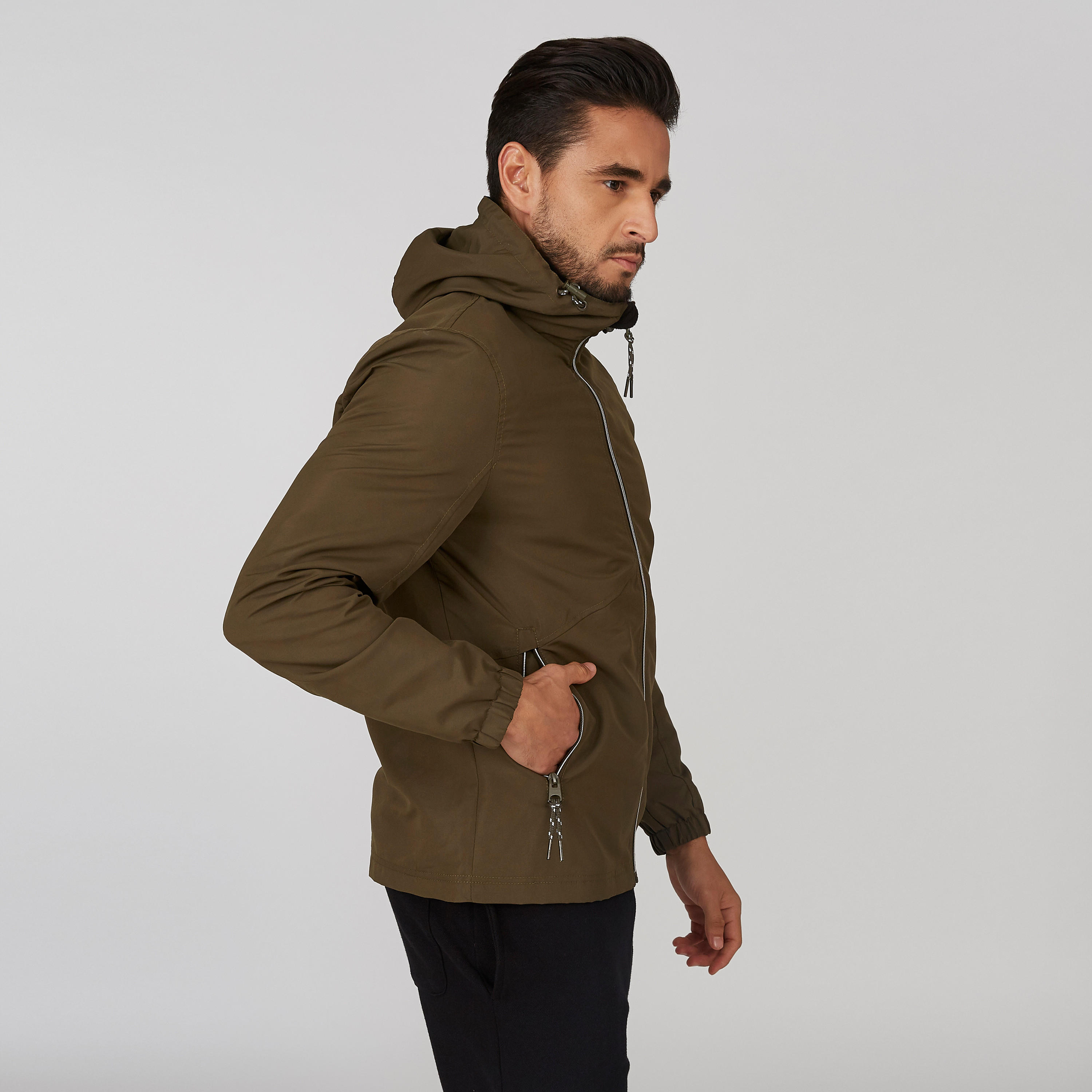 جاكيت سادة بقبّعة وأكمام طويلة وجيوب كنغر-men-clothing-jacketsandblazers-jackets-image-3