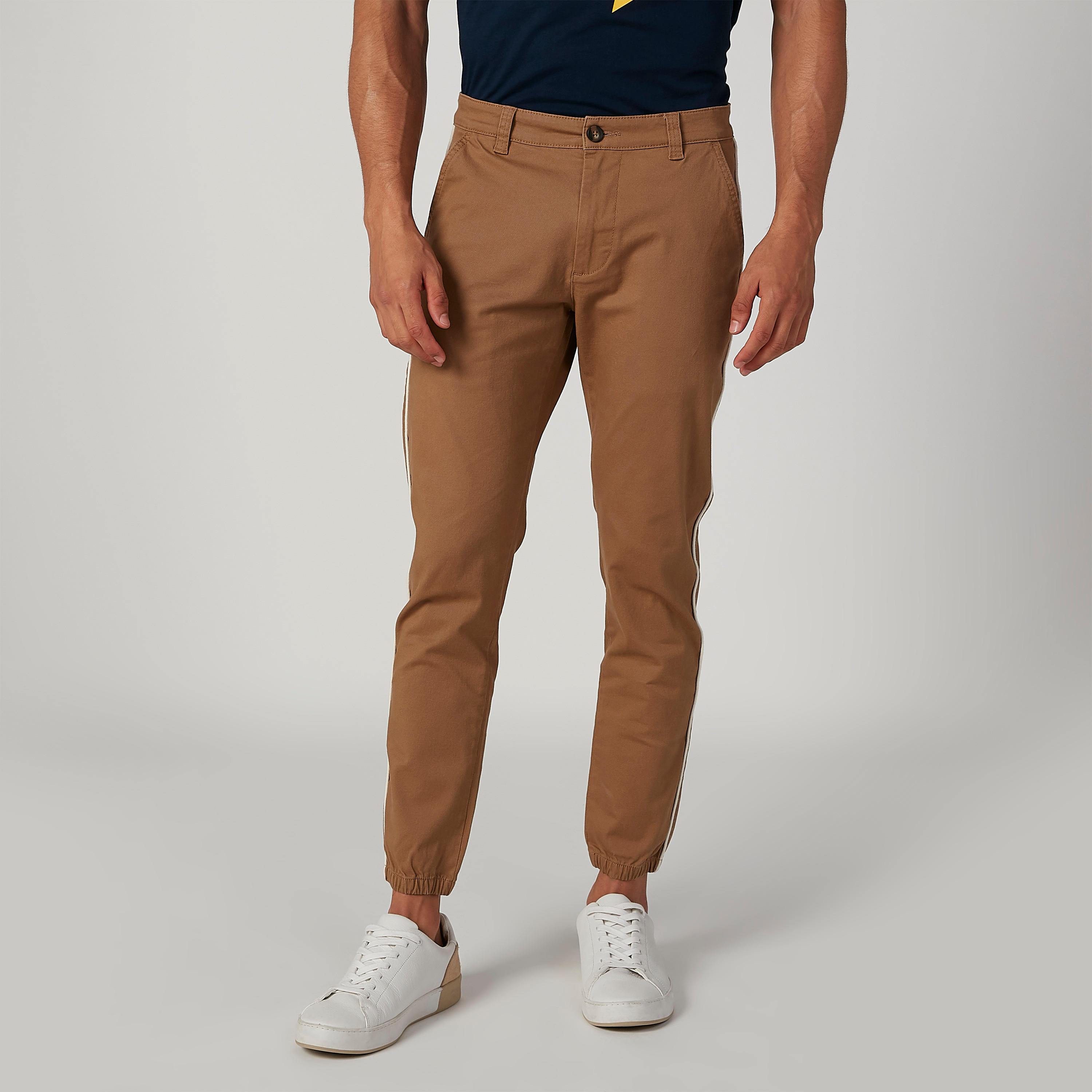 بنطلون رياضي سادة بجيوب وحلقات للحزام-men-clothing-bottoms-joggers-image-4