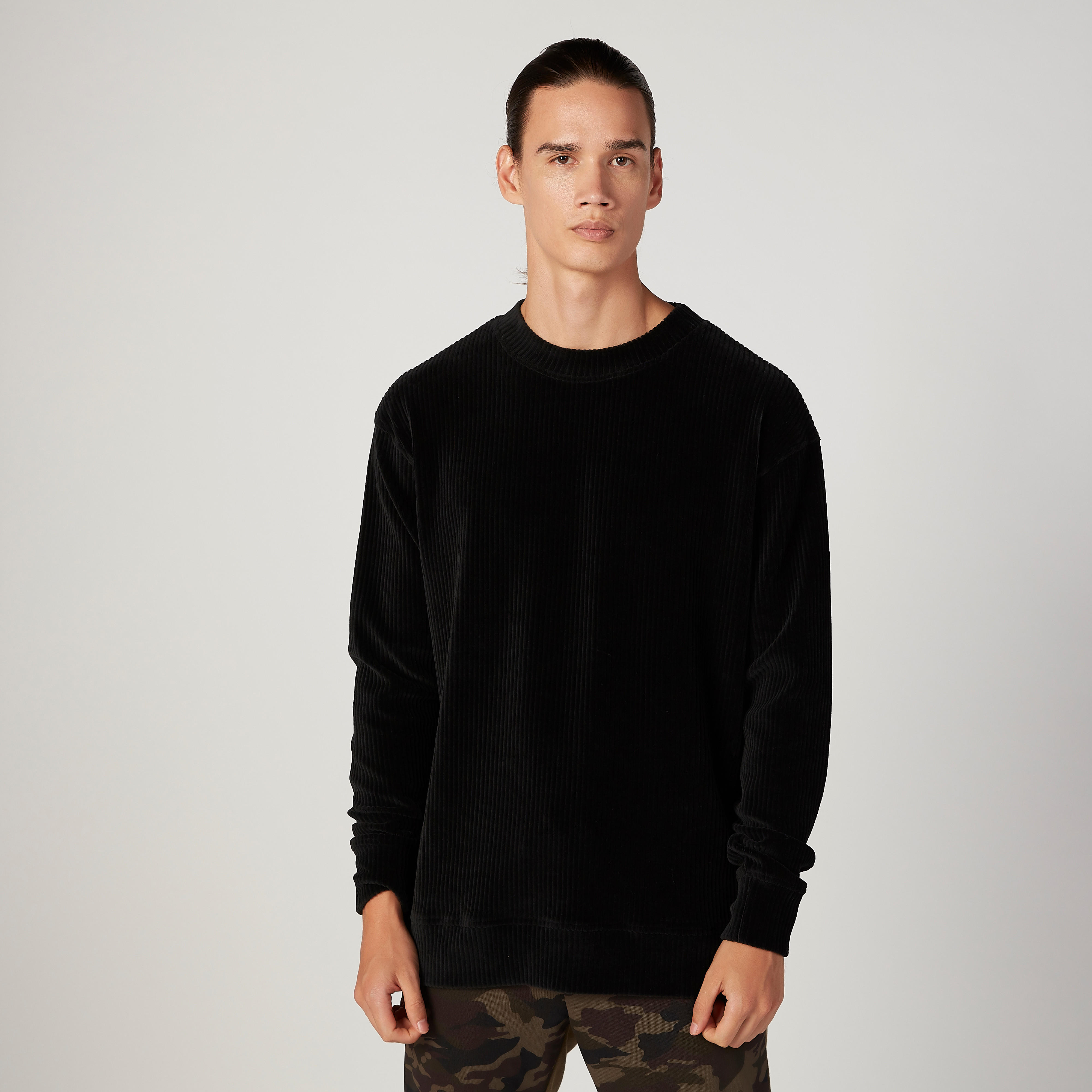 Textured Sweatshirt with Crew Neck and Long Sleeves-men-winterwear-hoodiesandsweatshirts-image-1