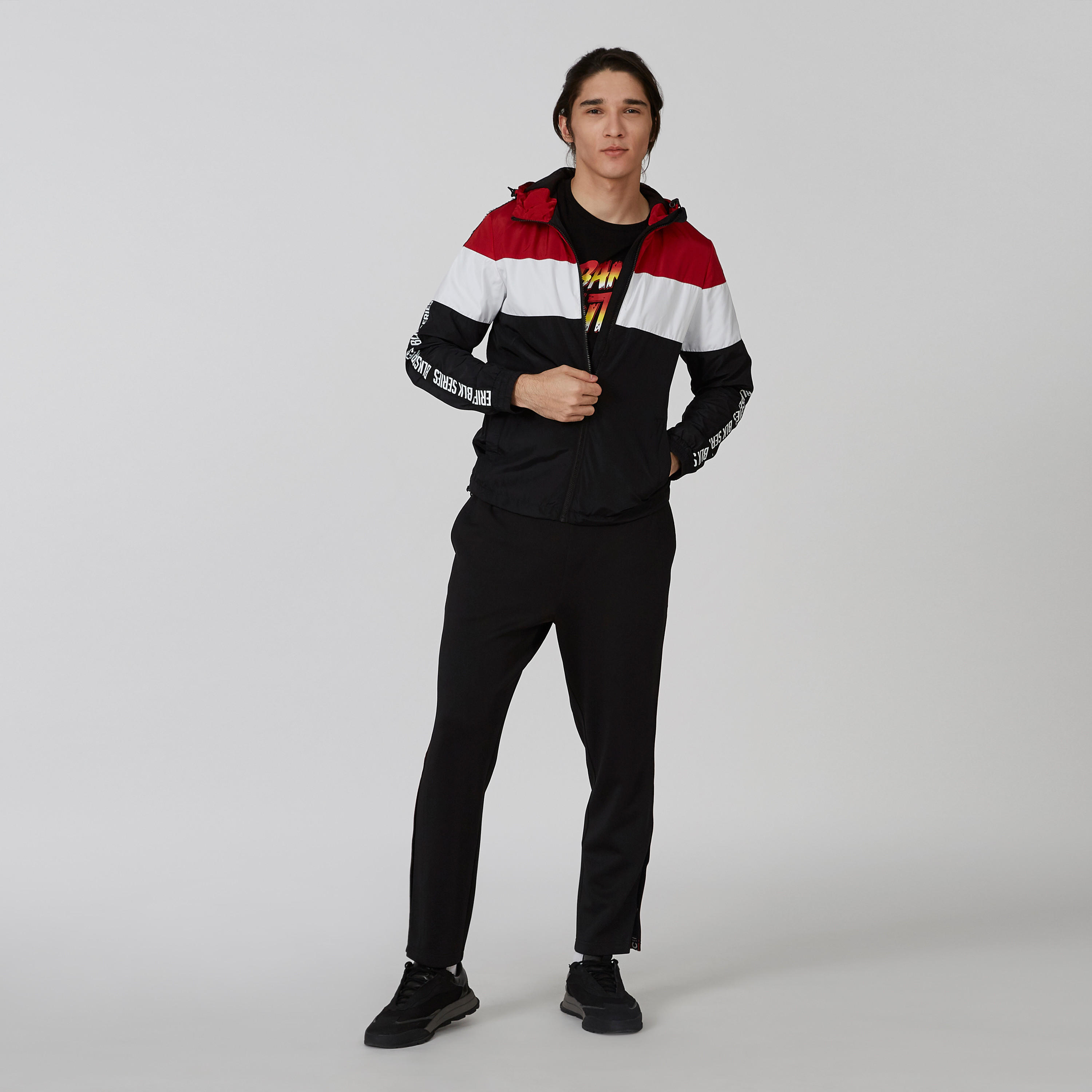بنطلون رياضي مستدام سادة بخصر مطّاطي وشريطة -men-clothing-bottoms-joggers-image-3