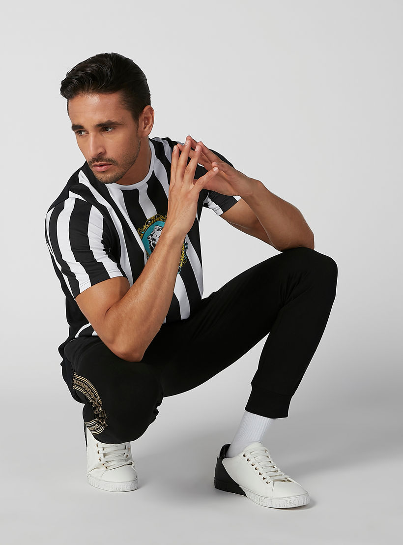 بنطلون رياضي سادة بجيوب وشريطة-men-clothing-bottoms-joggers-image-2