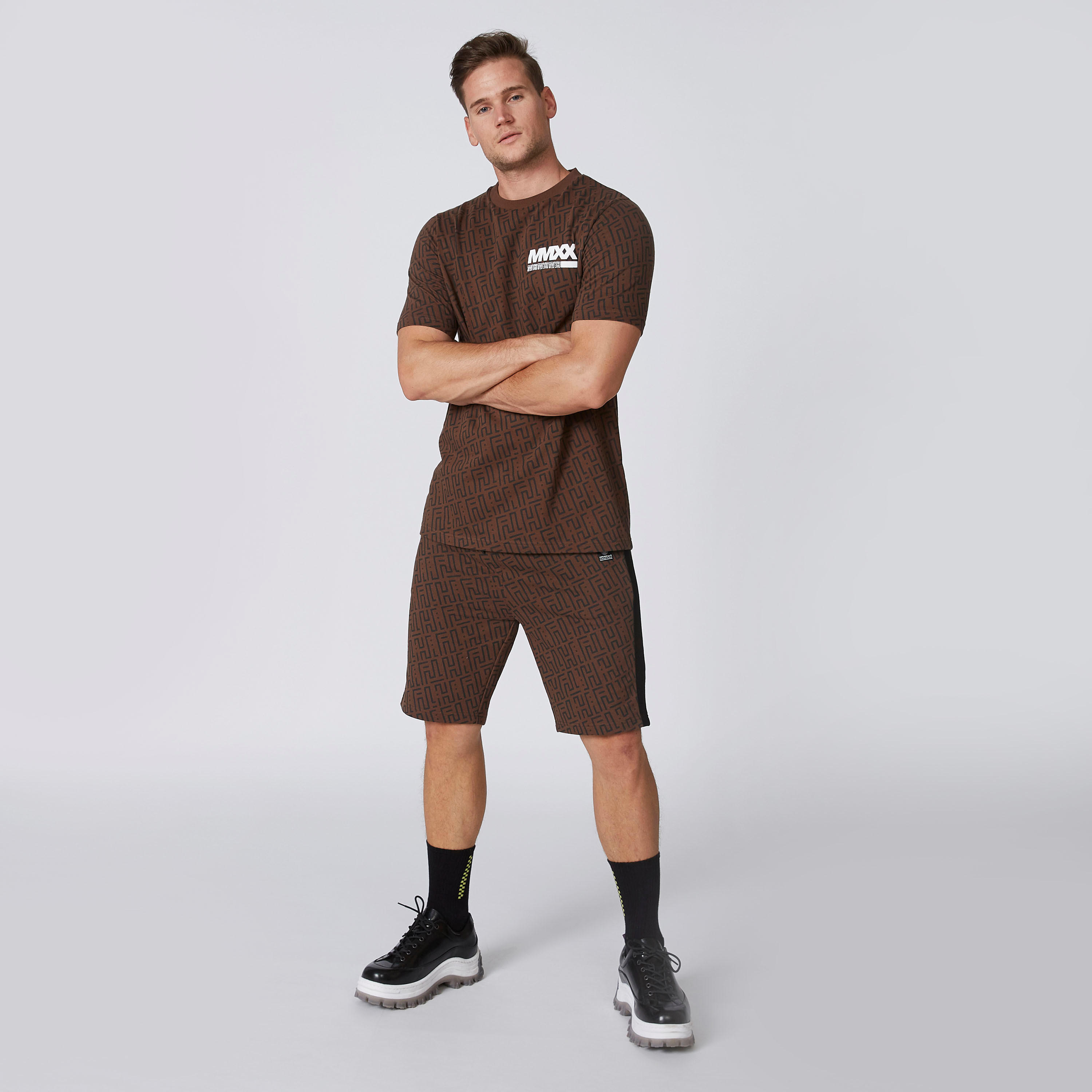 تيشيرت مستدام سليم بطبعات وياقة مستديرة-men-clothing-tshirtsandpolos-tshirts-image-1