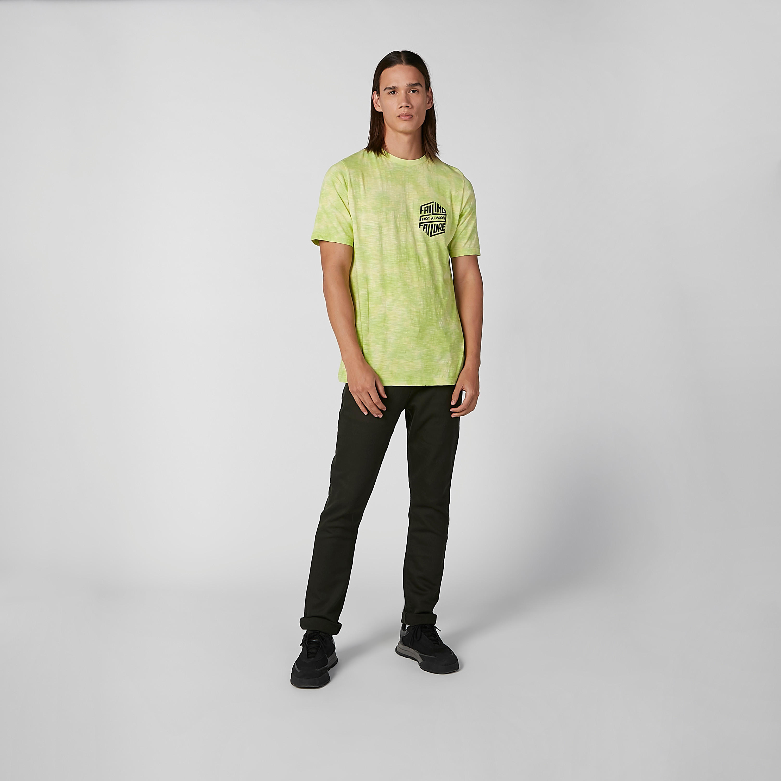 تيشيرت مستدام سليم بأكمام قصيرة وطبعات-men-clothing-tshirtsandpolos-tshirts-image-2