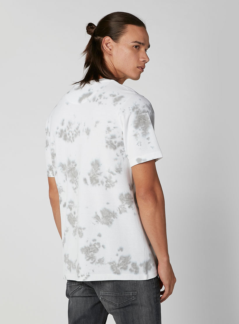 تيشيرت مستدام سليم بياقة مستديرة وأكمام قصيرة وطبعات -men-clothing-tshirtsandpolos-tshirts-image-4
