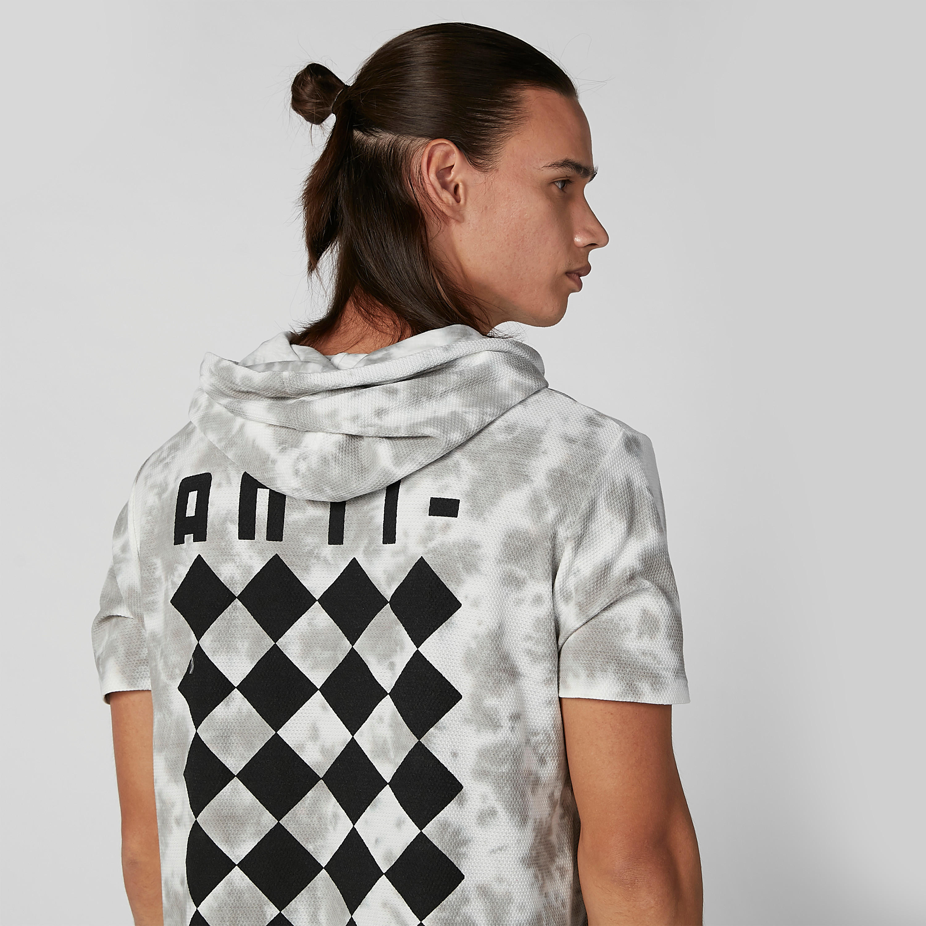 تيشيرت مستدام سليم بقبّعة وأكمام قصيرة وطبعات-men-clothing-tshirtsandpolos-tshirts-image-5
