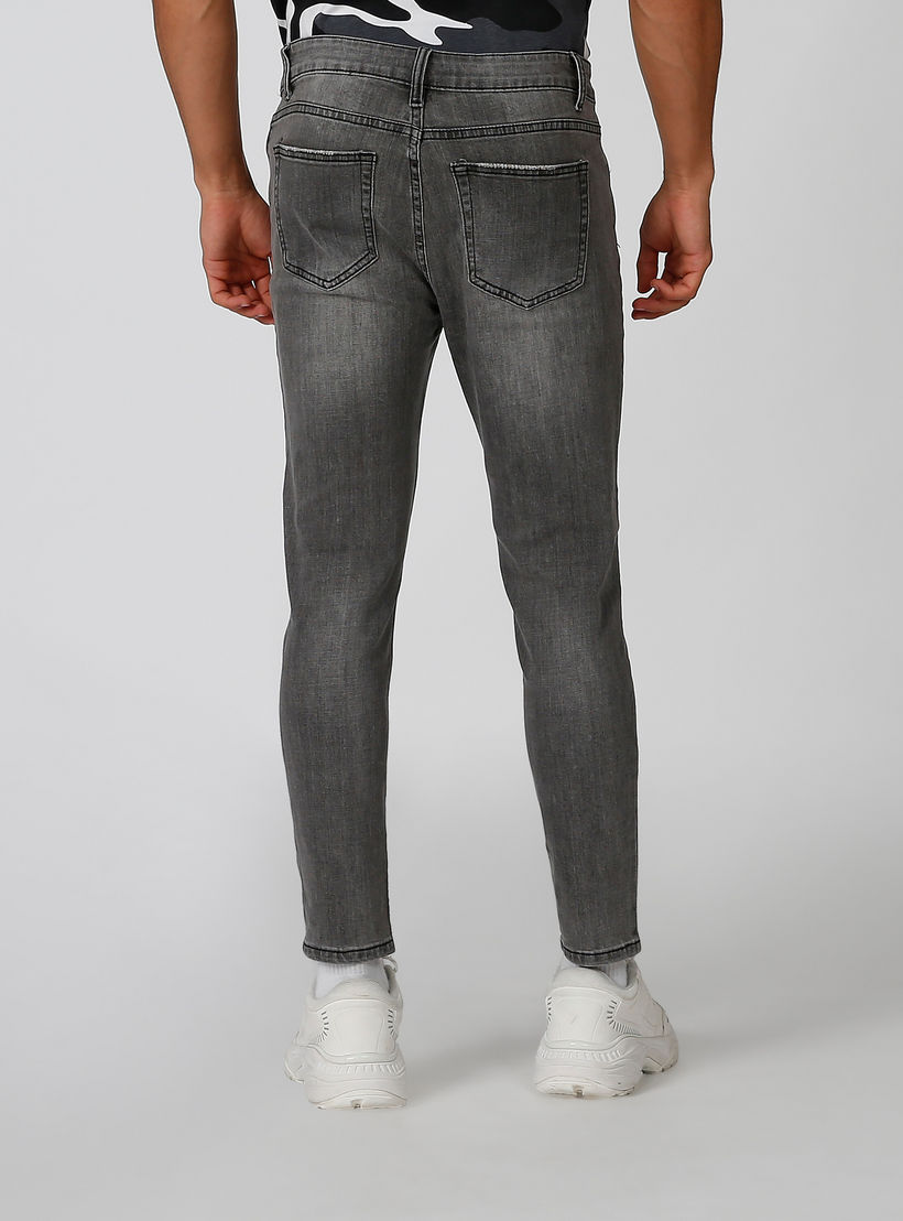 بنطلون جينز سكيني سادة بخصر منخفض وجيوب وحلقات للحزام-men-clothing-bottoms-jeans-image-2