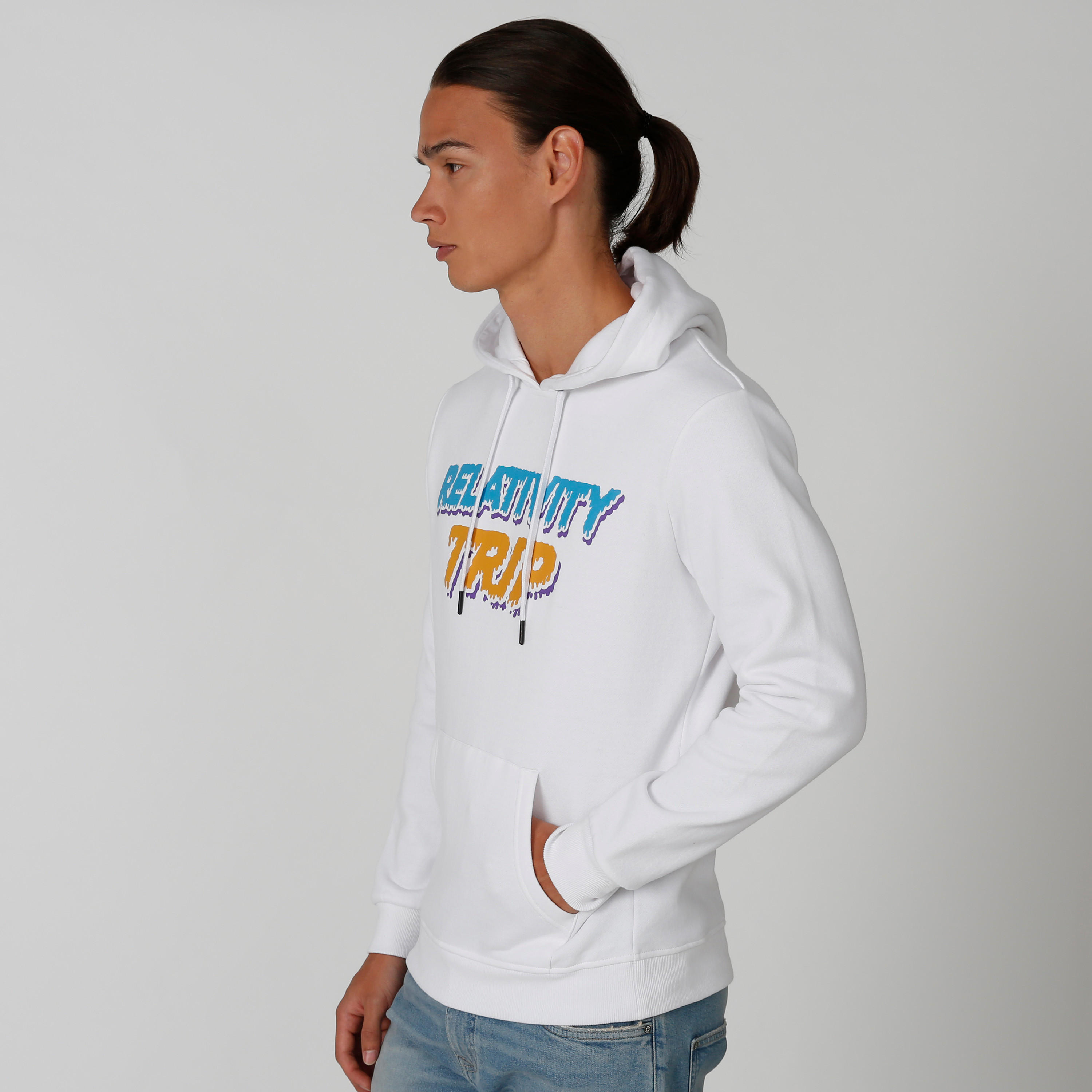 سويت شيرت بمستدام قبعة بأكمام طويلة وطبعات-men-winterwear-hoodiesandsweatshirts-image-4