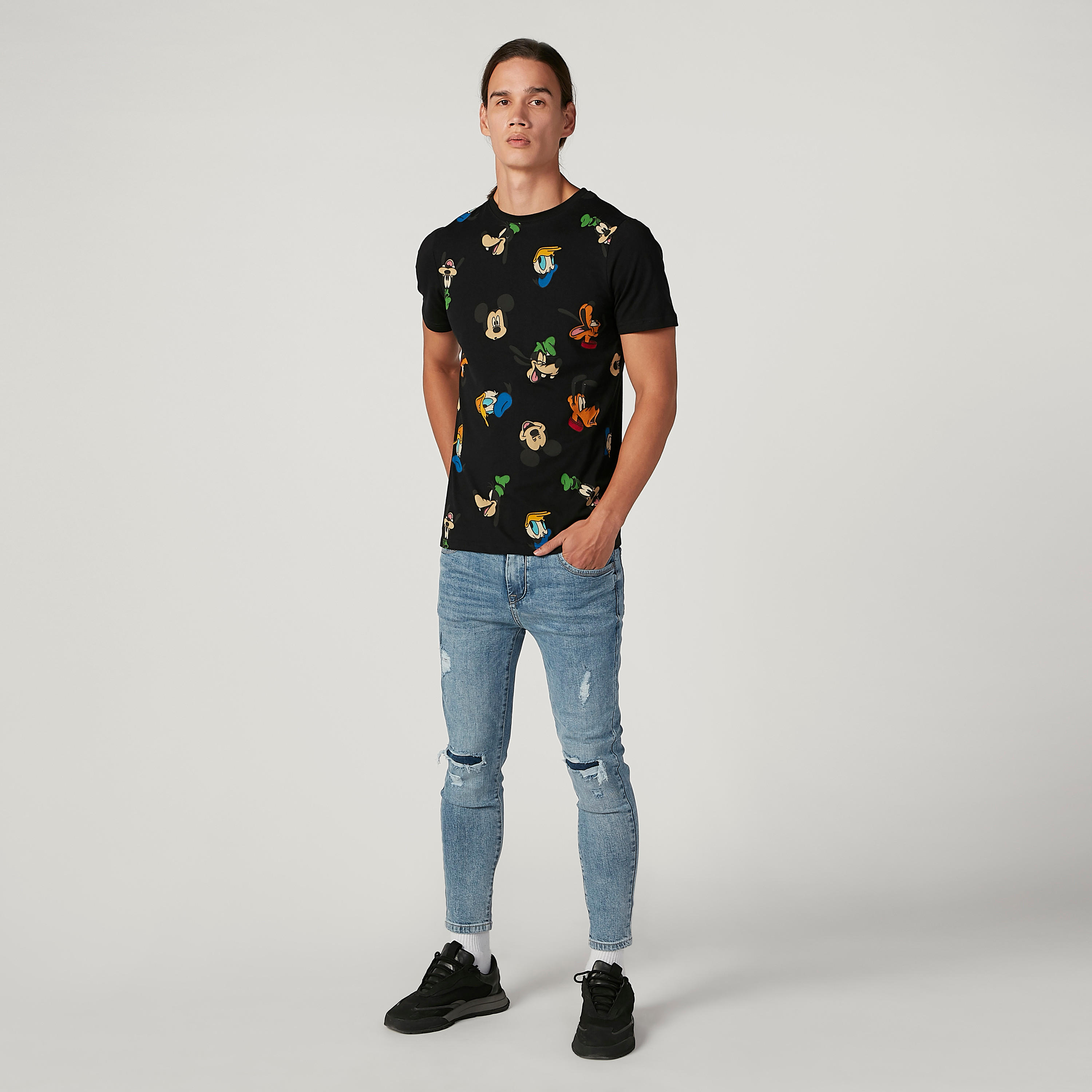 بنطال جينز طويل ممزّق بجيوب وحلقات للحزام-men-clothing-bottoms-jeans-image-2