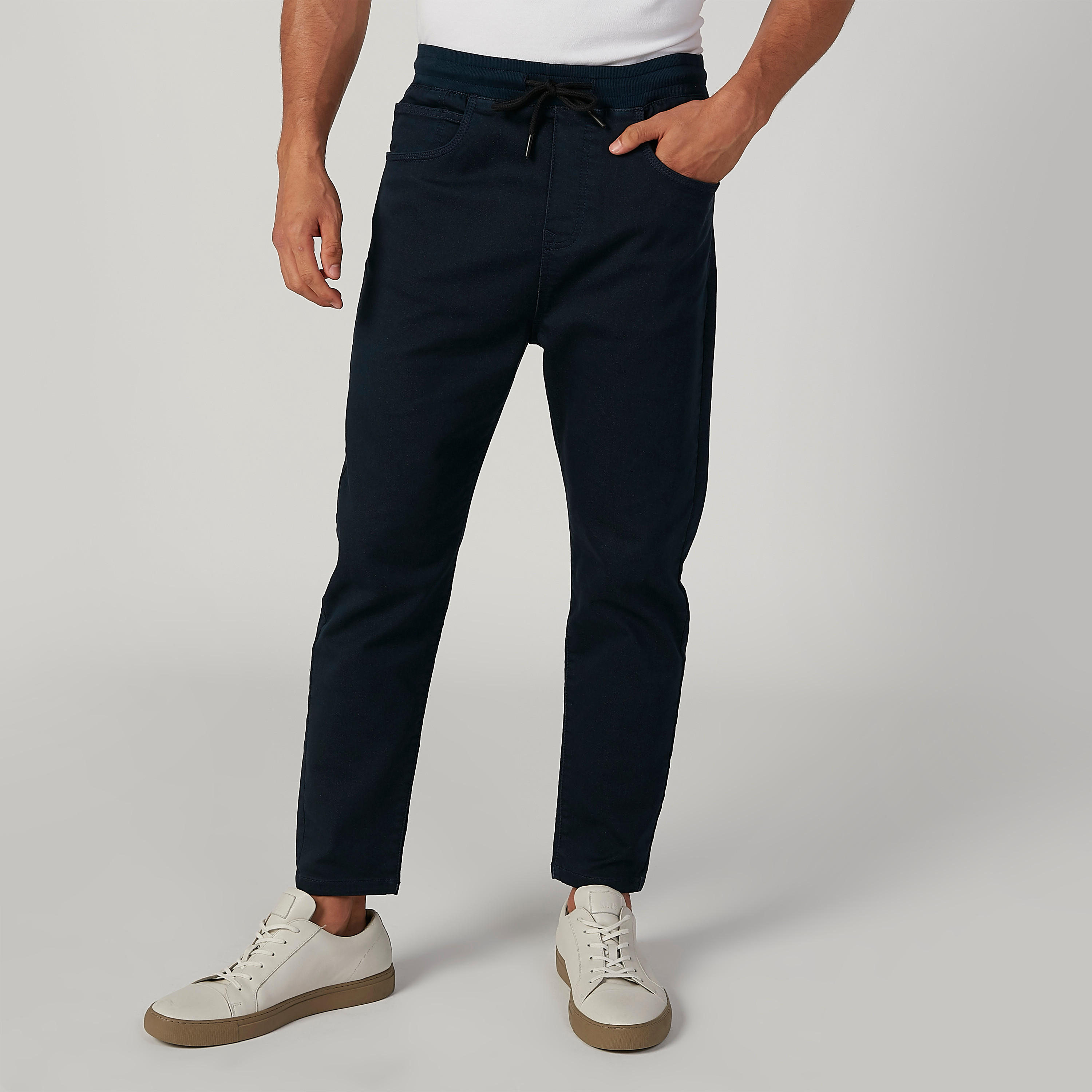 بنطلون سكيني سادة بخصر منخفض وجيوب-men-clothing-bottoms-trousersandchinos-trousers-image-1