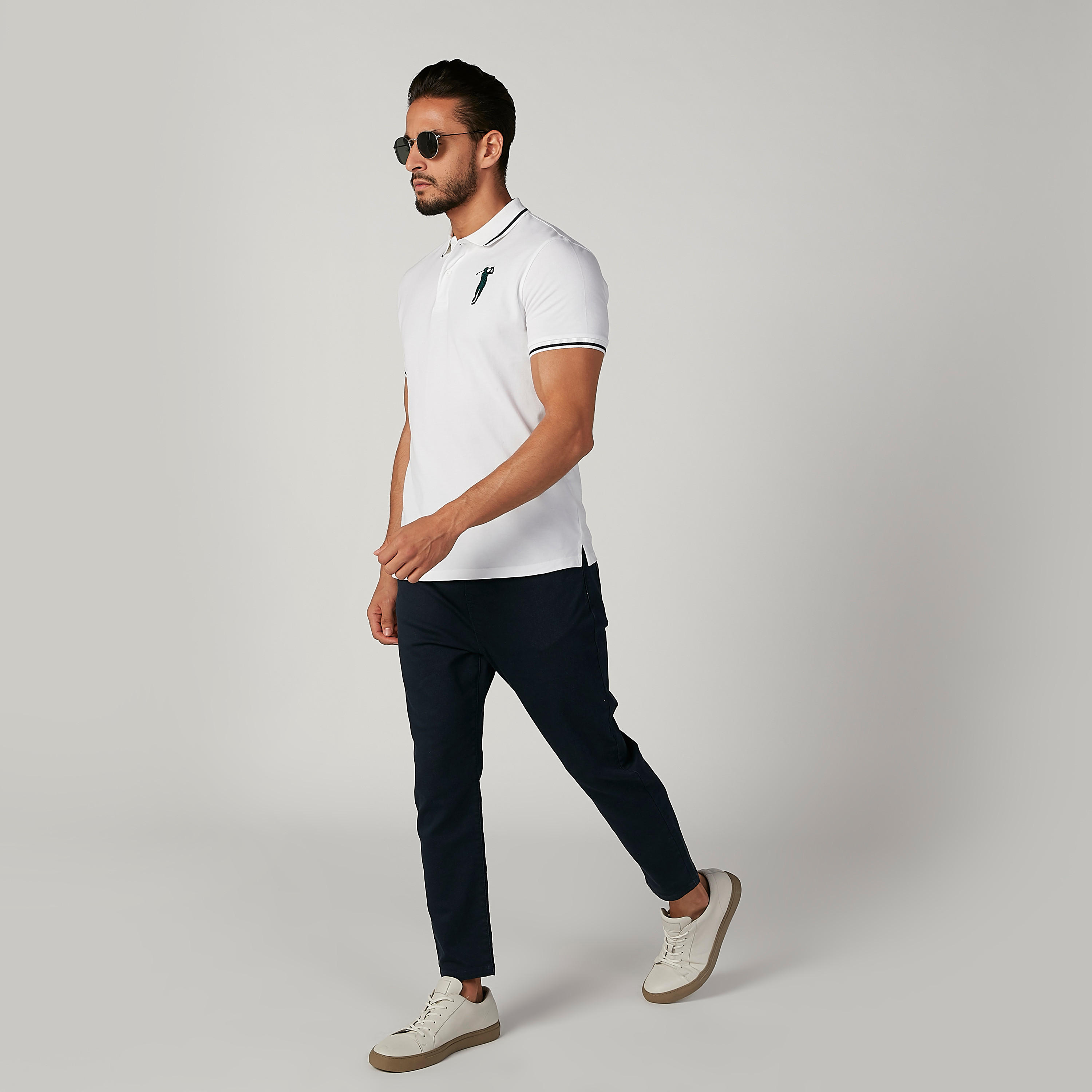 بنطلون سكيني سادة بخصر منخفض وجيوب-men-clothing-bottoms-trousersandchinos-trousers-image-4