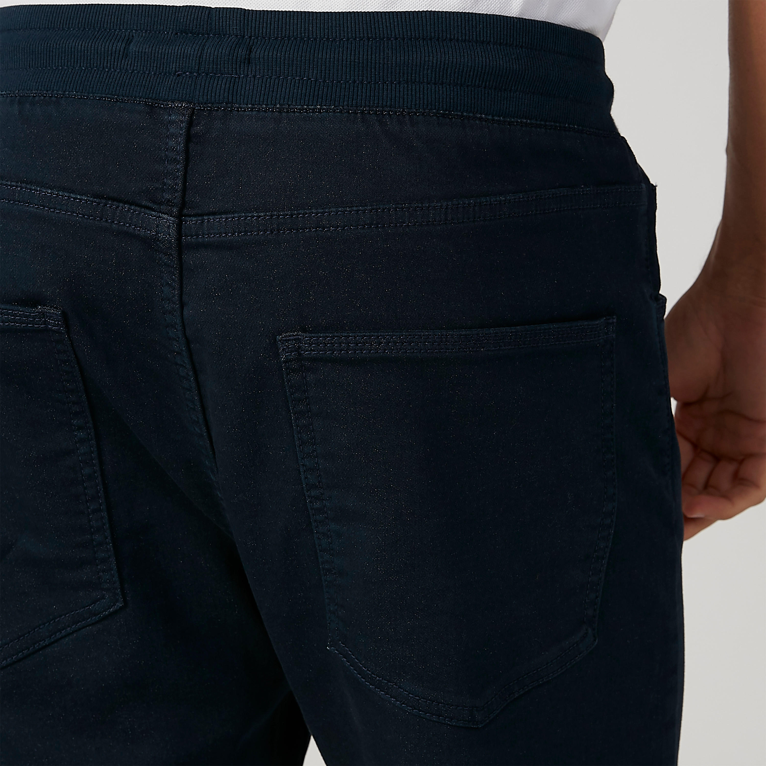 بنطلون سكيني سادة بخصر منخفض وجيوب-men-clothing-bottoms-trousersandchinos-trousers-image-5