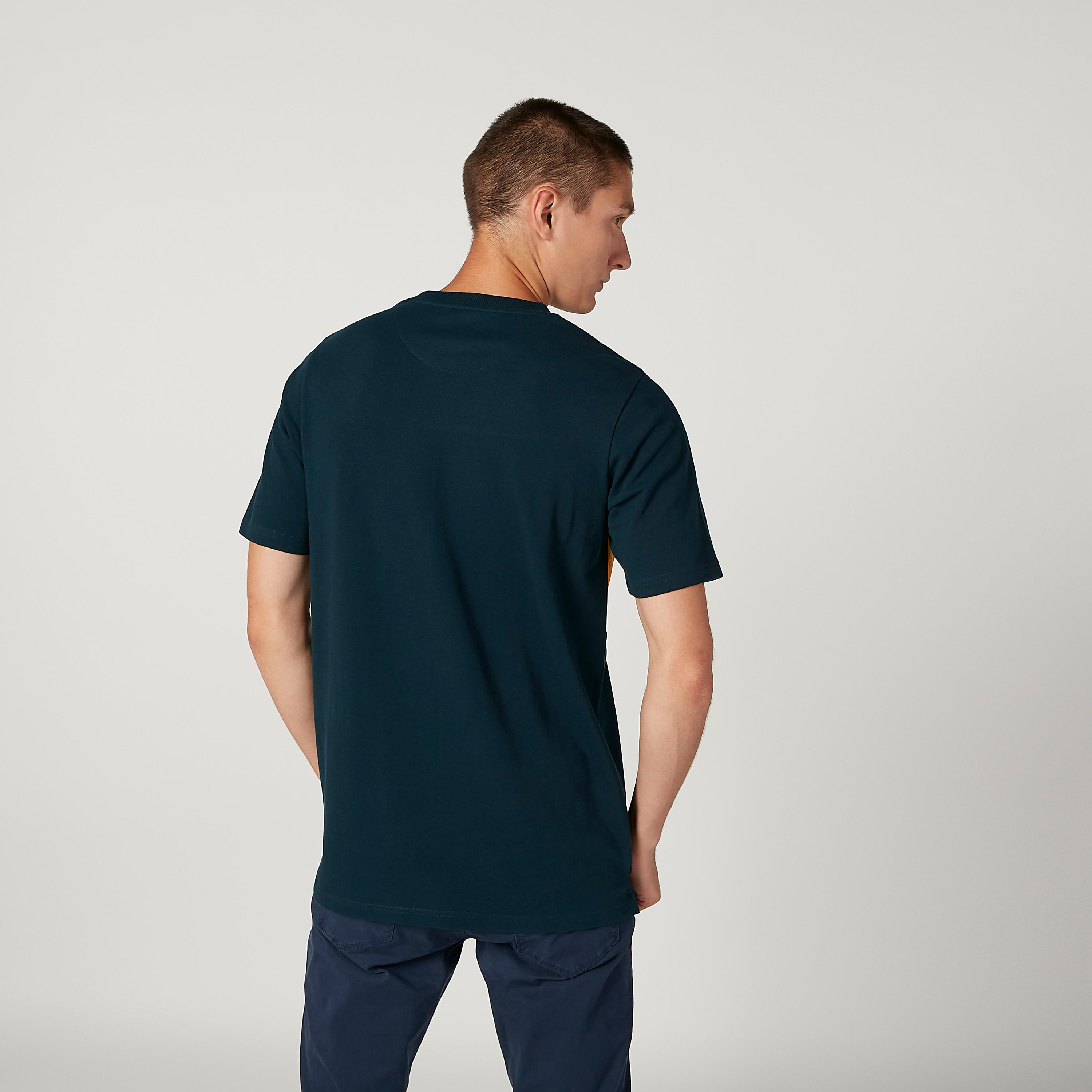 تيشيرت بياقة ضيّقة وأكمام قصيرة وطبعات-men-clothing-tshirtsandpolos-tshirts-image-1