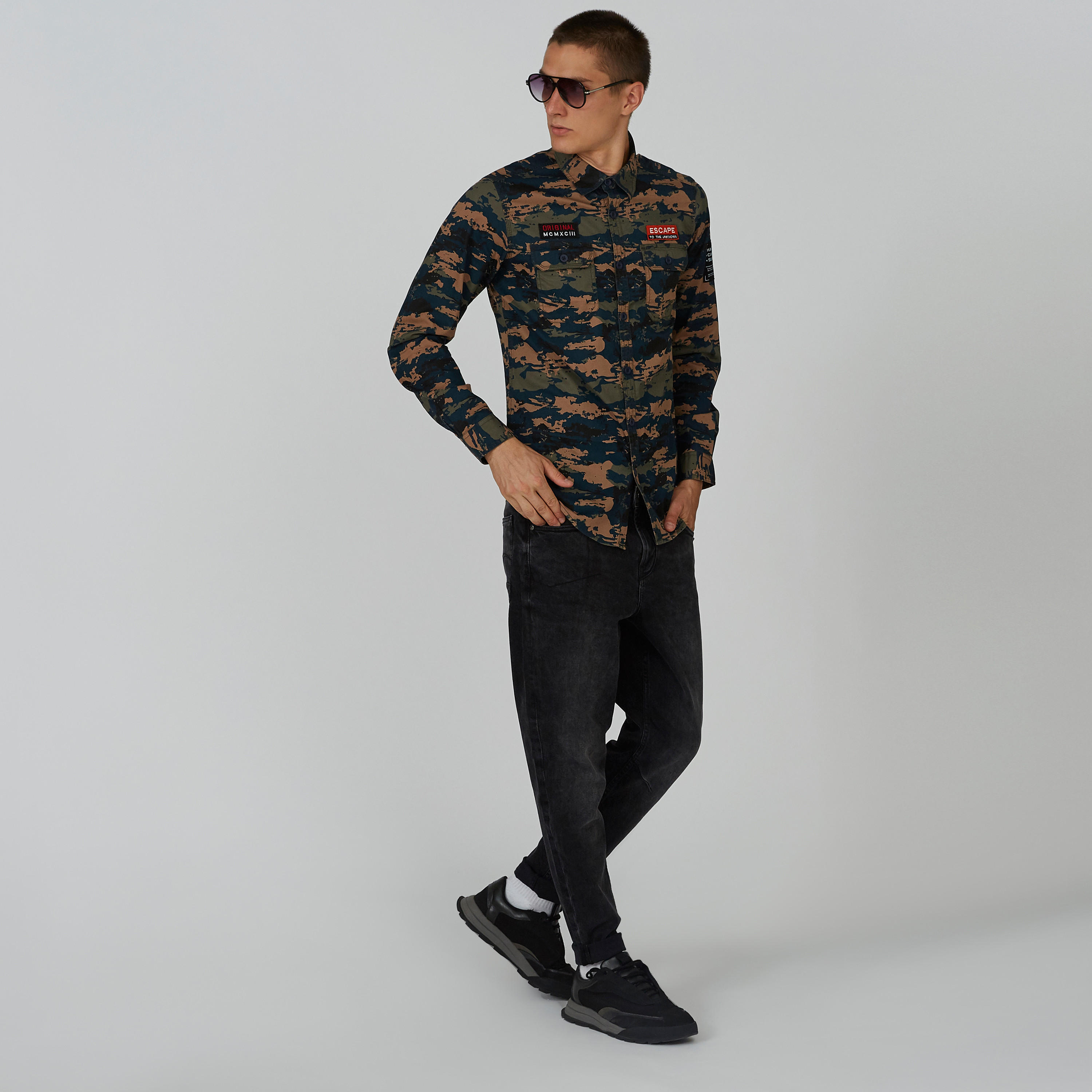 Camouflage Printed Shirt with Long Sleeves and Spread Collar-men-clothing-shirts-image-7