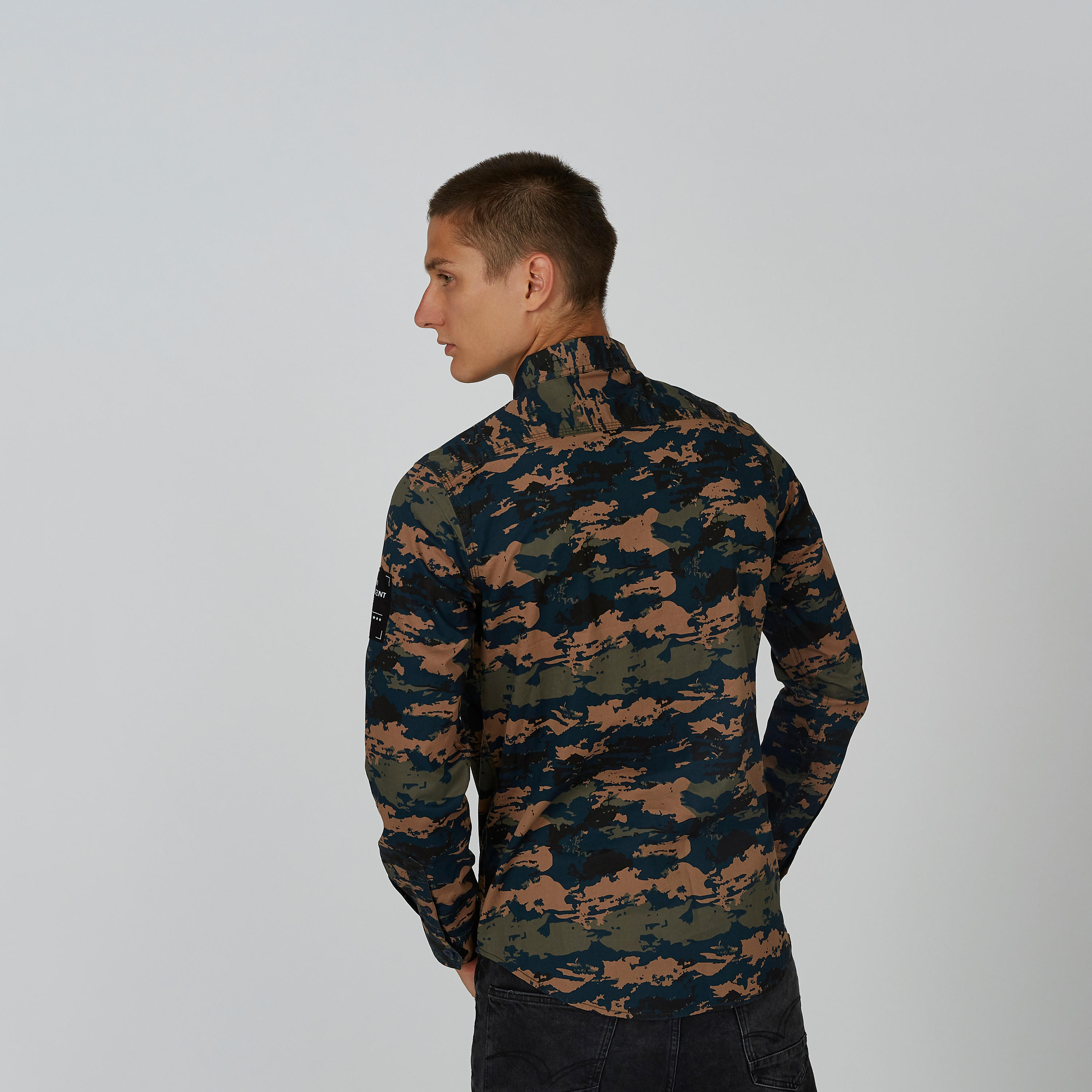 Camouflage Printed Shirt with Long Sleeves and Spread Collar-men-clothing-shirts-image-8