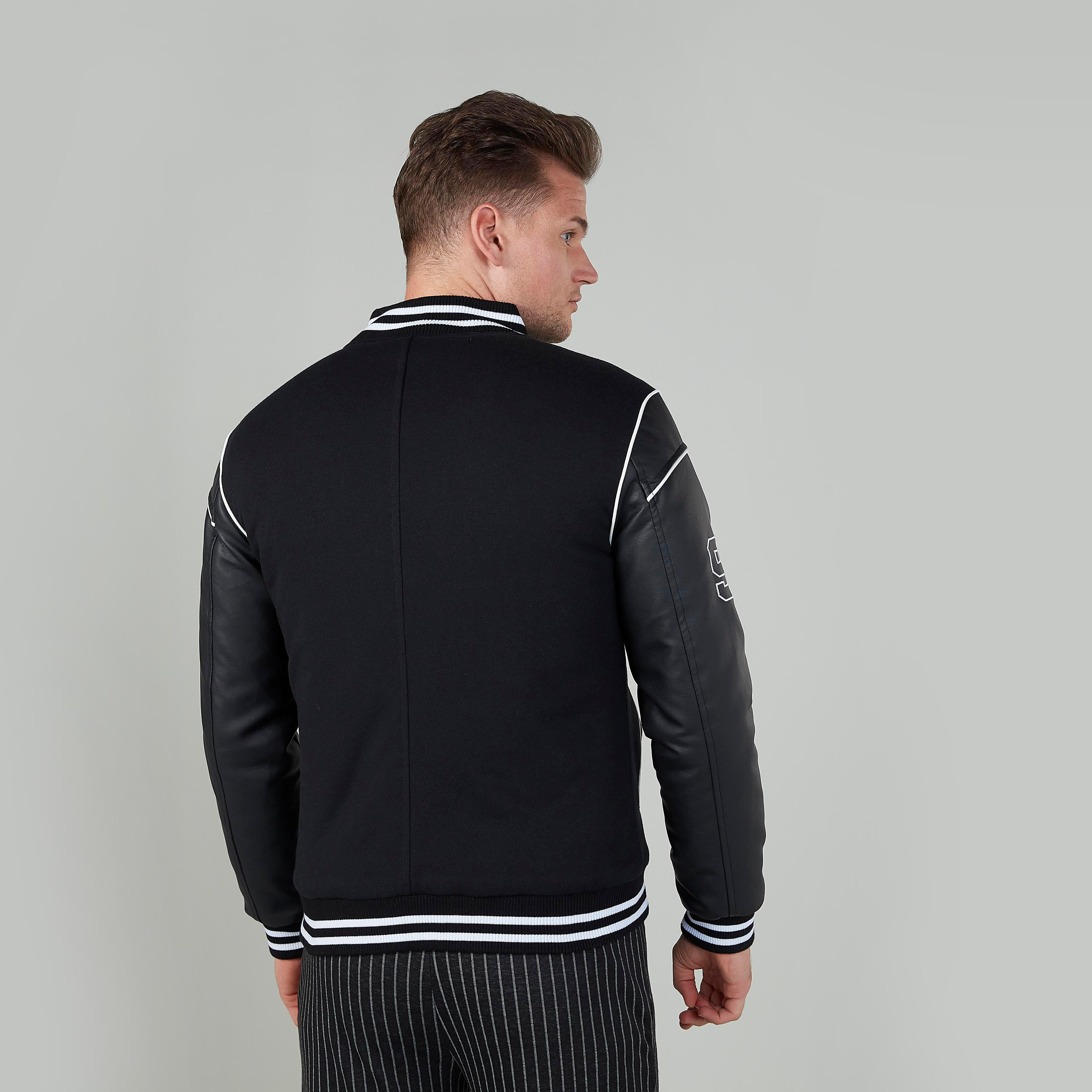 جاكيت فارستي بارز الملمس بأكمام طويلة وجيوب-men-clothing-jacketsandblazers-jackets-image-4