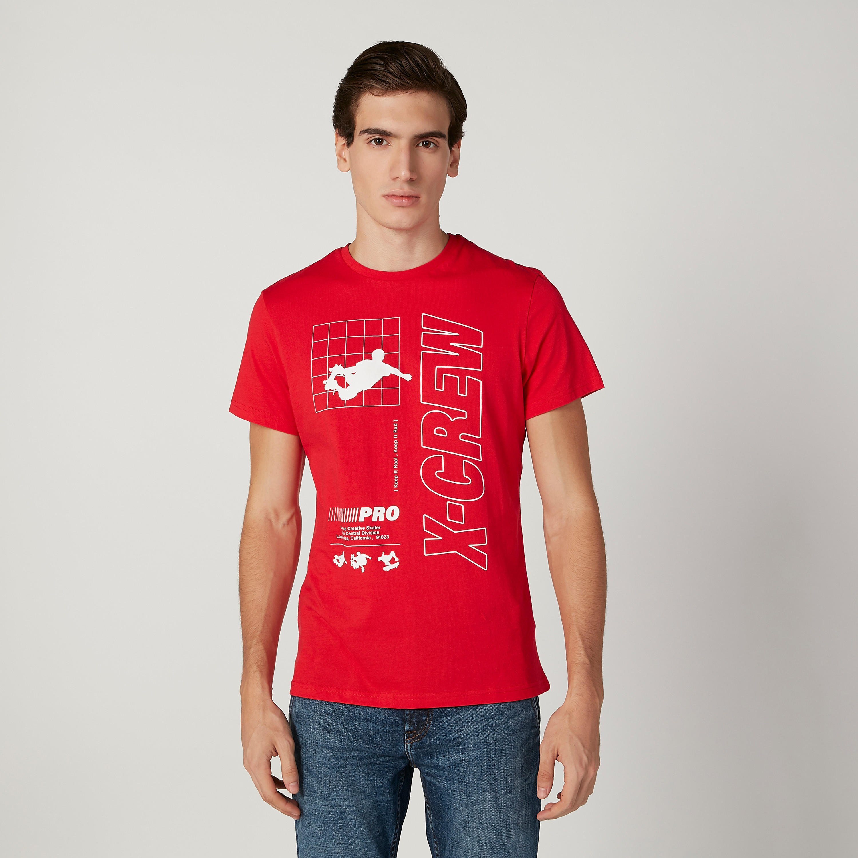 تيشيرت بياقة مستديرة وأكمام قصيرة وطبعات-men-clothing-tshirtsandpolos-tshirts-image-1