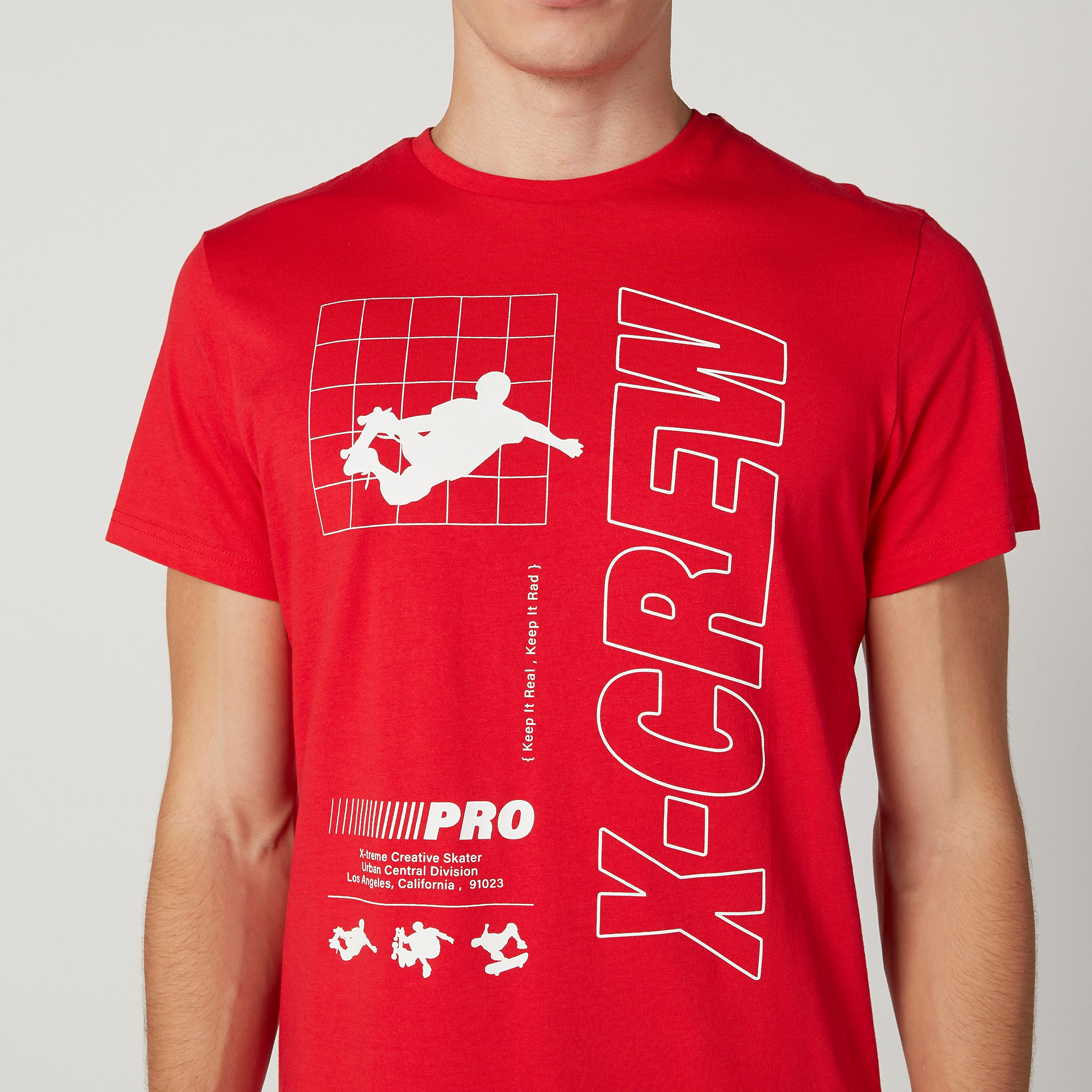 تيشيرت بياقة مستديرة وأكمام قصيرة وطبعات-men-clothing-tshirtsandpolos-tshirts-image-3