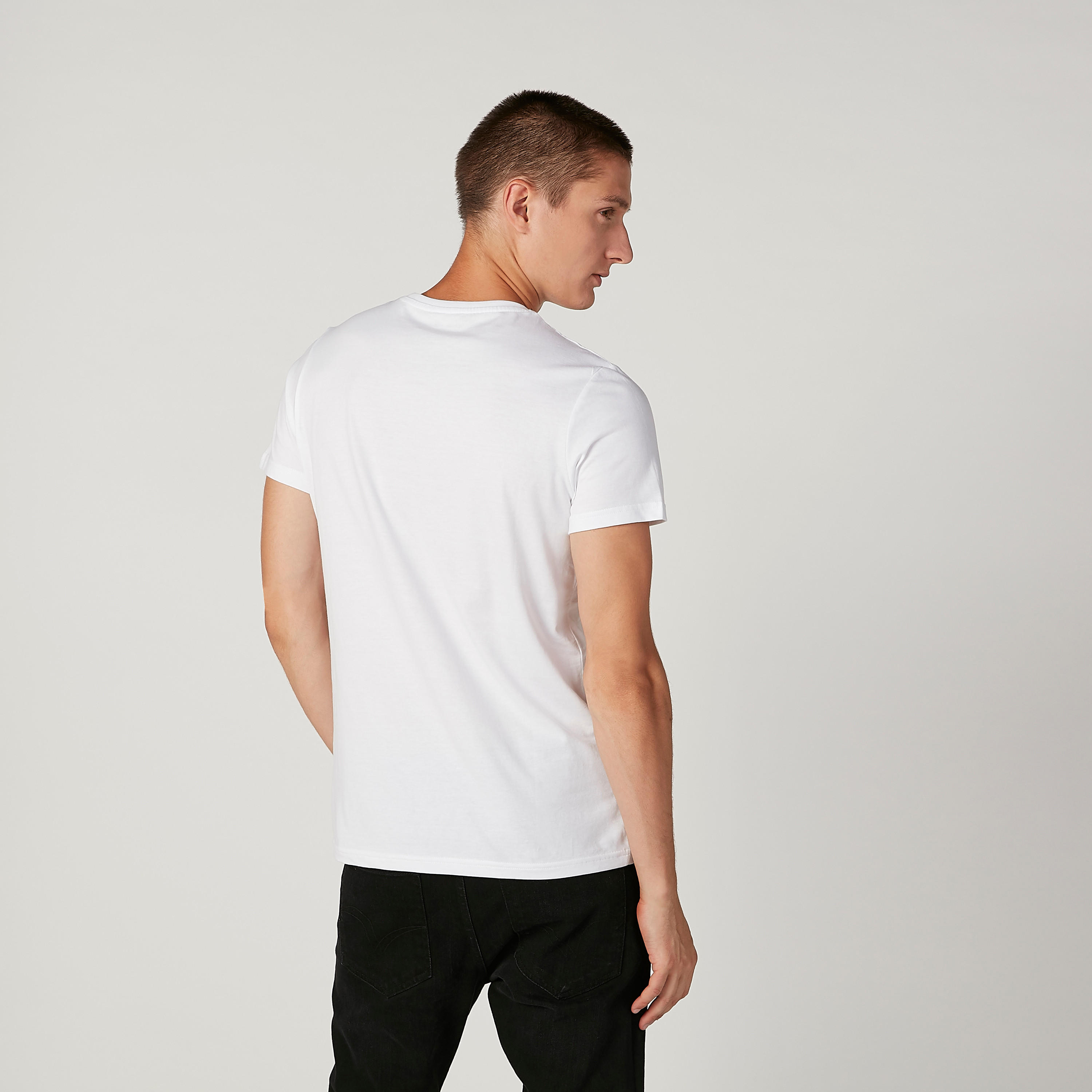تيشيرت بياقة مستديرة وأكمام قصيرة وطبعات-men-clothing-tshirtsandpolos-tshirts-image-1