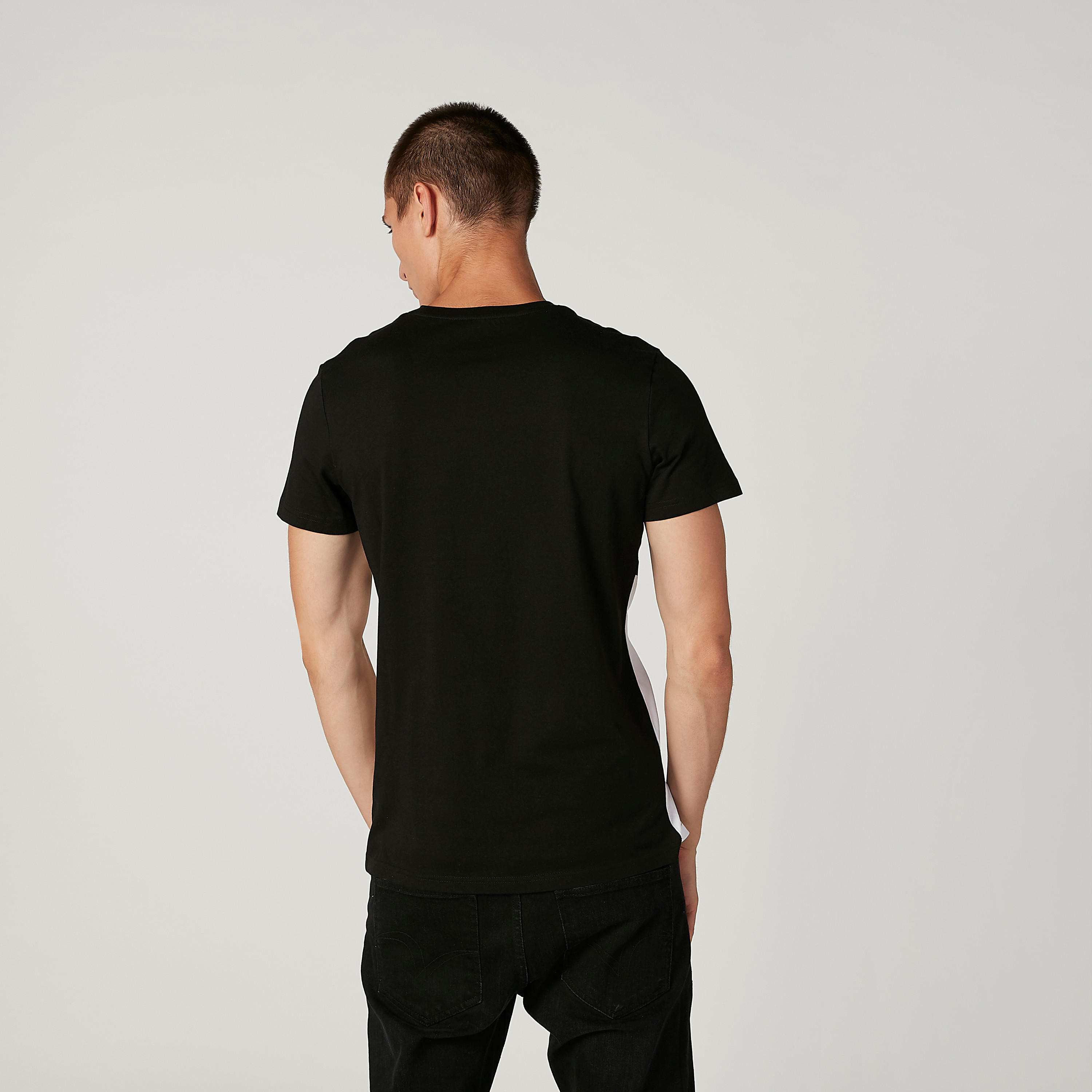 تيشيرت بياقة مستديرة وأكمام قصيرة وطبعات-men-clothing-tshirtsandpolos-tshirts-image-1