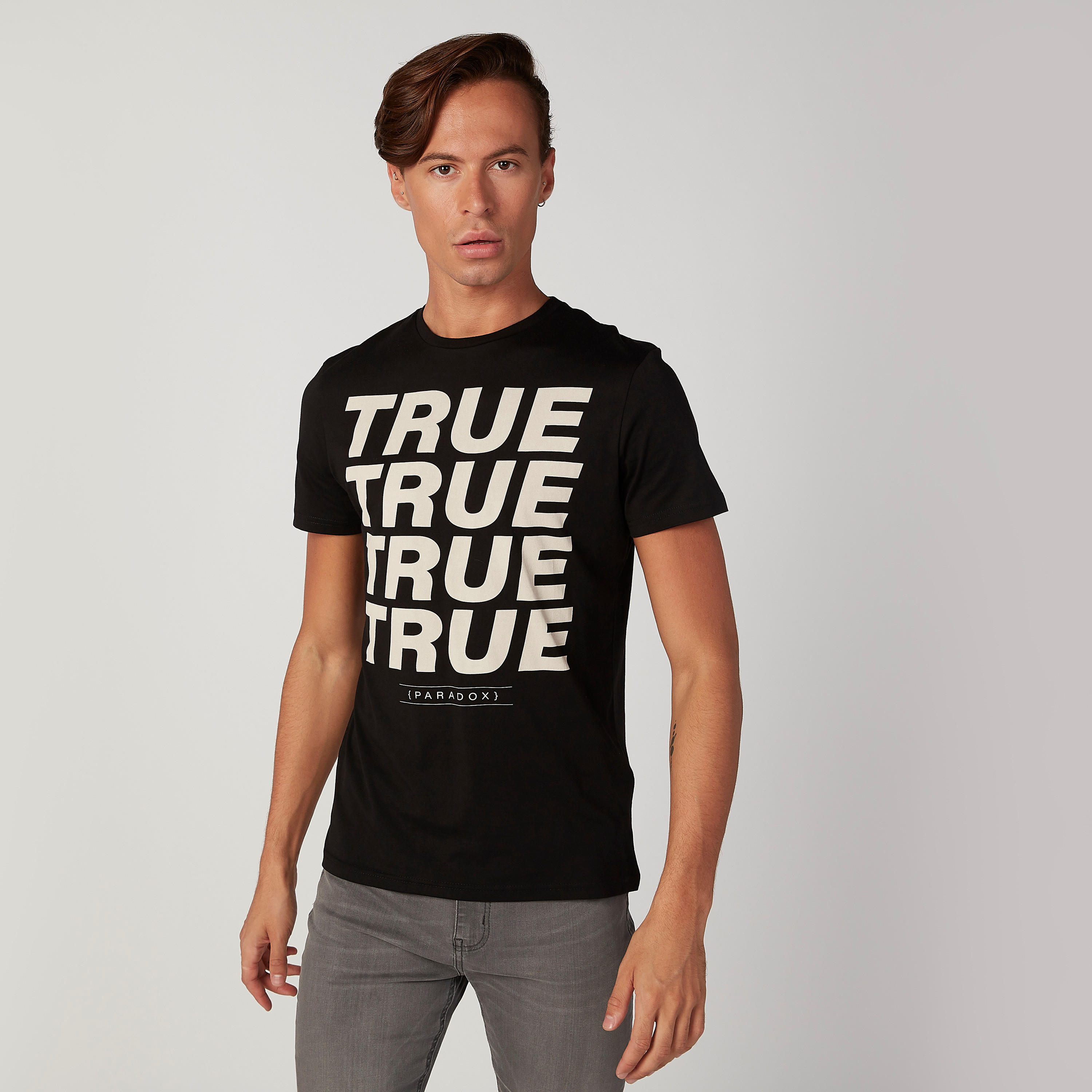 تيشيرت بياقة مستديرة وأكمام قصيرة وطبعات-men-clothing-tshirtsandpolos-tshirts-image-4