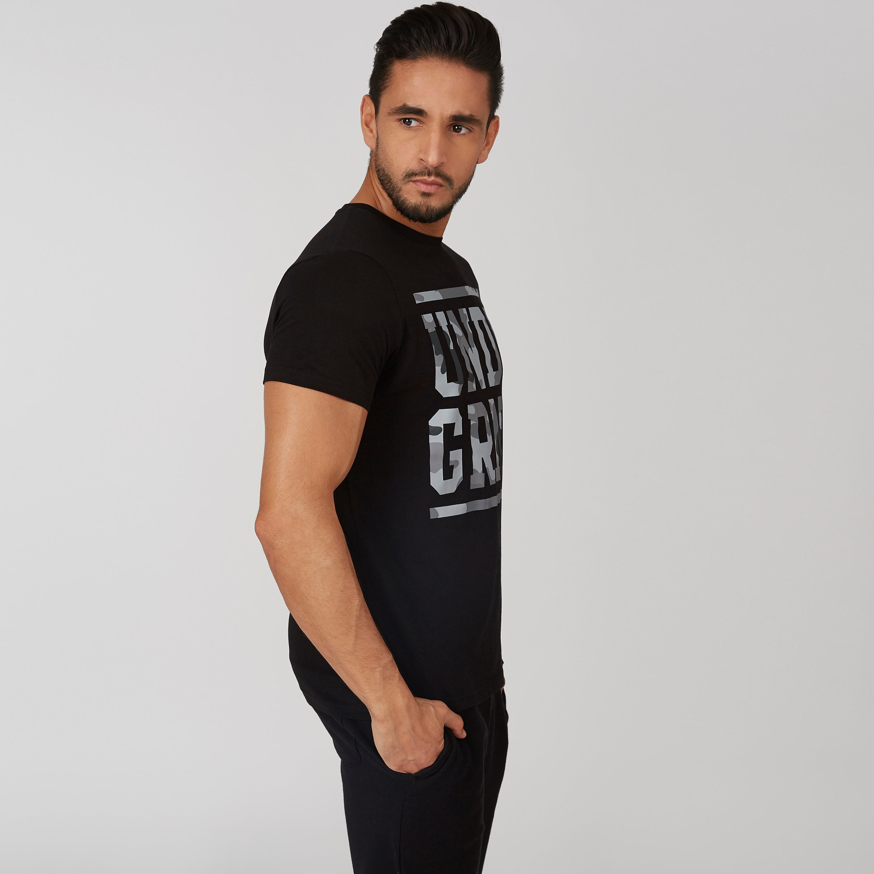 تيشيرت بياقة مستديرة وأكمام قصيرة وطبعات-men-clothing-tshirtsandpolos-tshirts-image-3