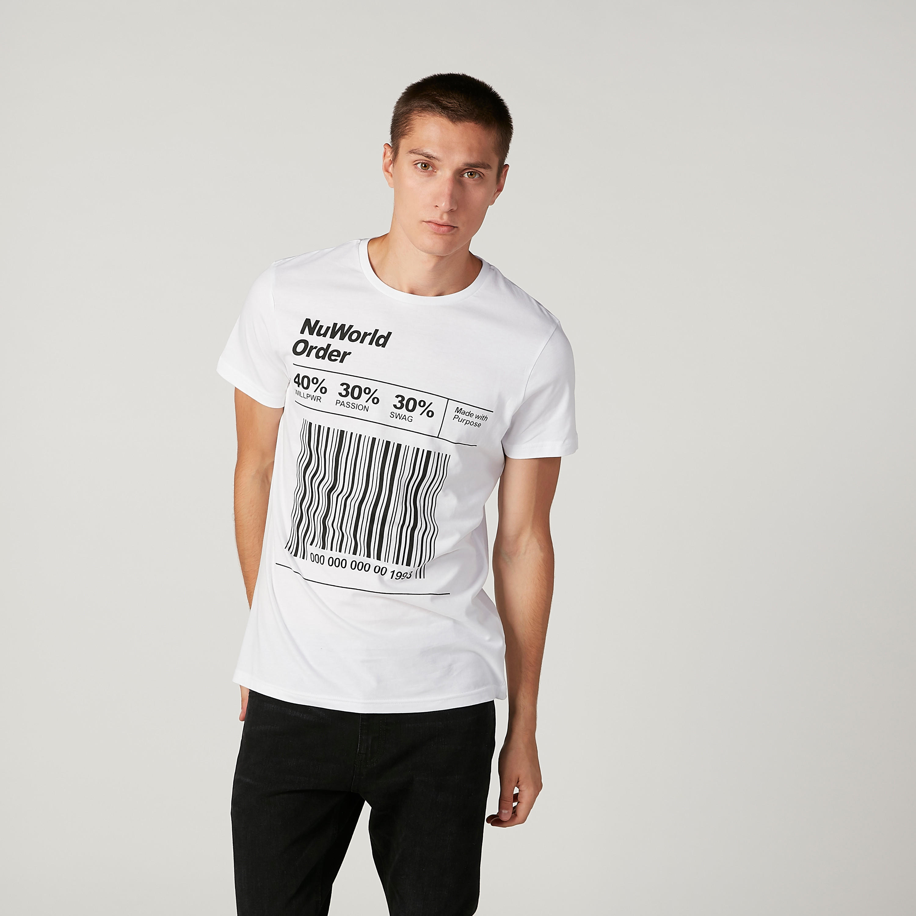 تيشيرت بياقة مستديرة وأكمام قصيرة وطبعات-men-clothing-tshirtsandpolos-tshirts-image-1