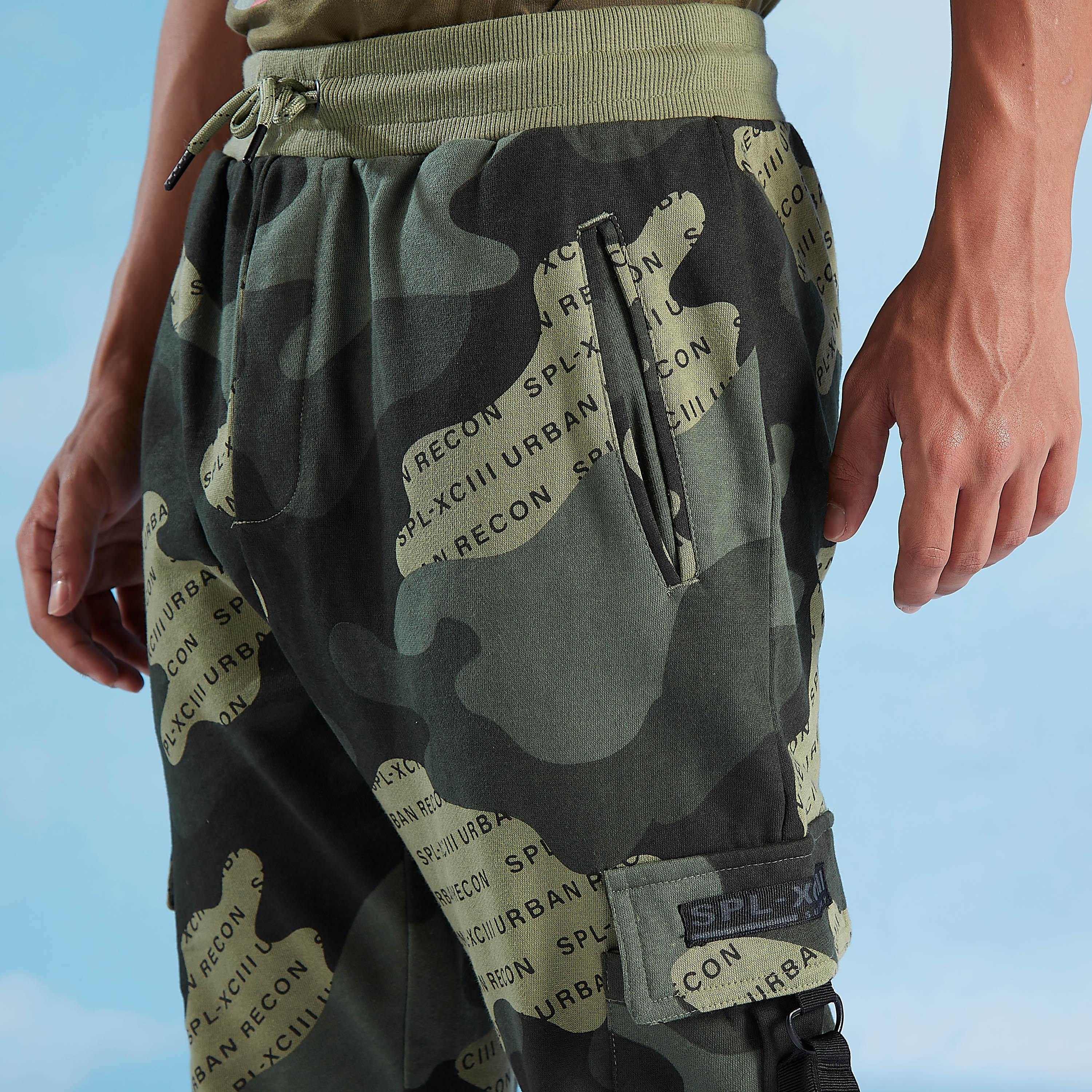 Printed Jog Pants with Pocket Detail and Elasticised Waistband-men-clothing-bottoms-joggers-image-3