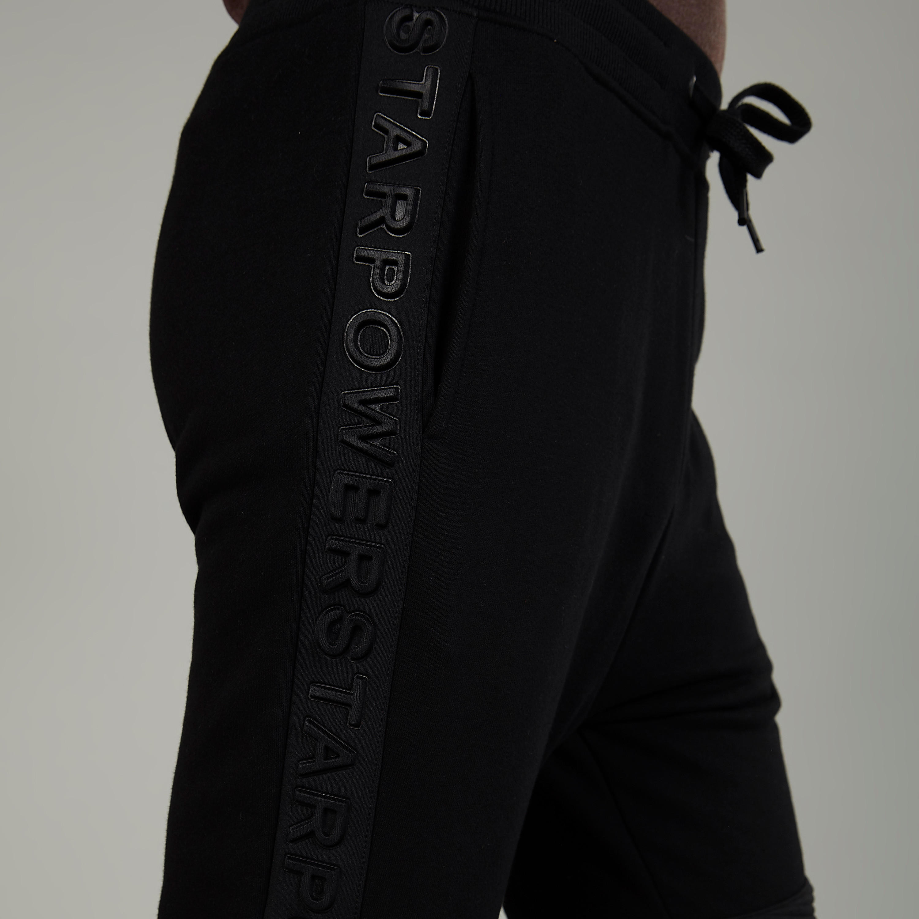 بنطلون رياضي طويل بخصر مطّاطي وطبعات-men-clothing-bottoms-joggers-image-3
