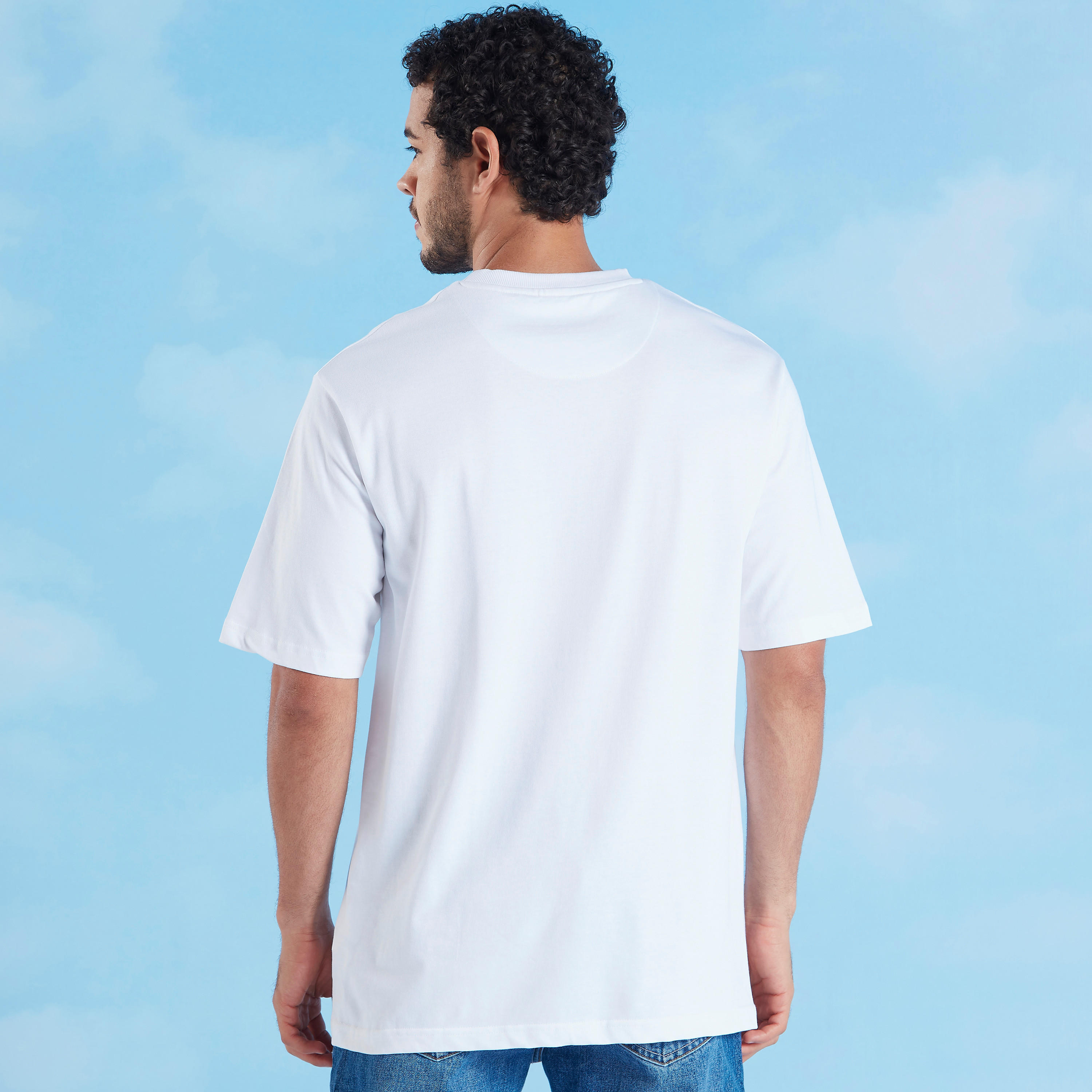 تيشيرت بياقة ضيّقة وأكمام قصيرة وطبعات-men-clothing-tshirtsandpolos-tshirts-image-4