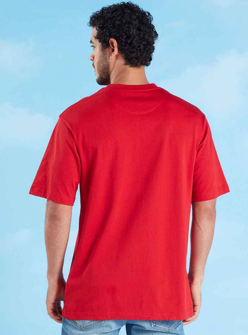 تيشيرت بياقة ضيّقة وأكمام قصيرة وطبعات-men-clothing-tshirtsandpolos-tshirts-image-1
