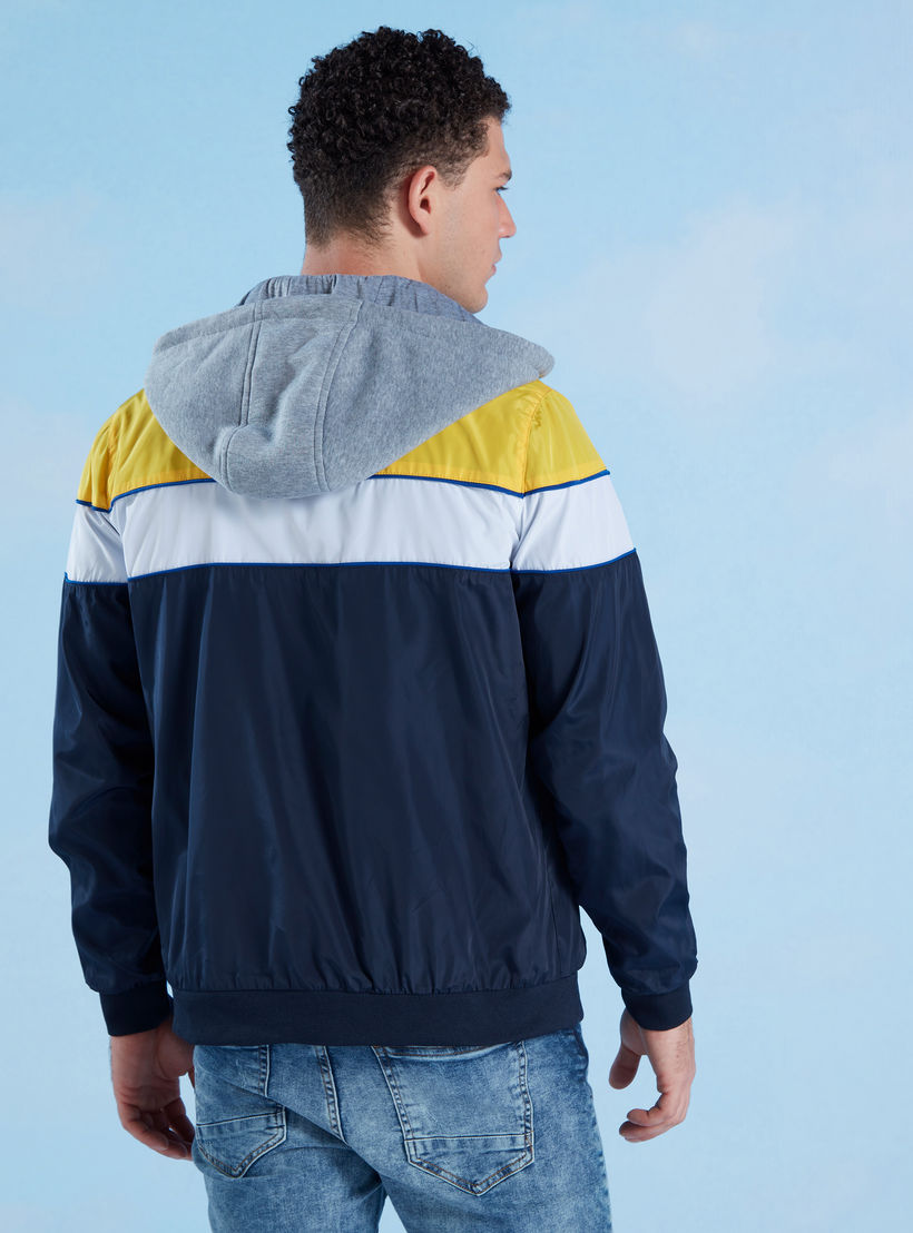 جاكيت بومبر قوالب ملوّنة بأكمام طويلة وتفاصيل جيوب-men-clothing-jacketsandblazers-jackets-image-4