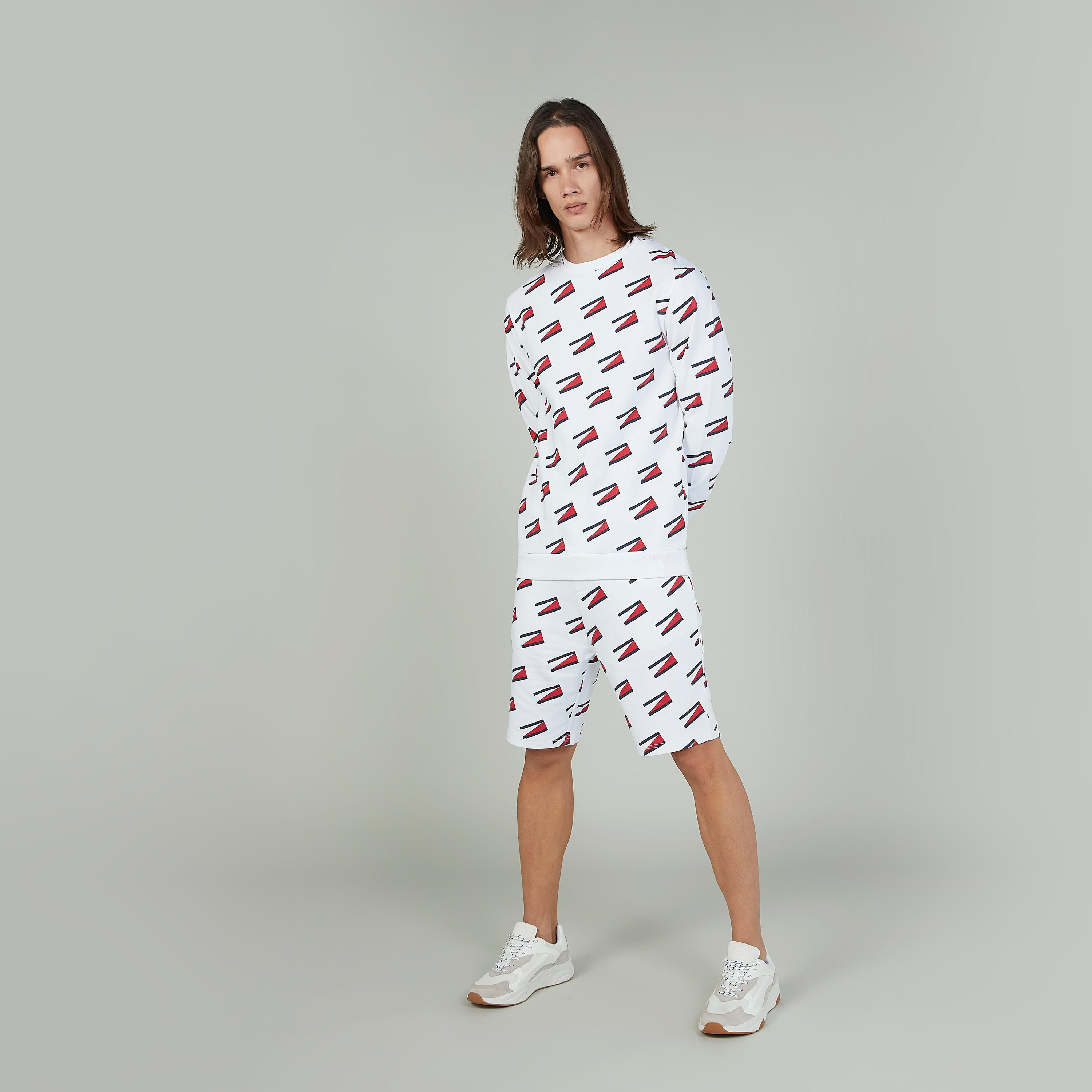 Slim Fit Printed Sweatshirt with Crew Neck and Long Sleeves-men-winterwear-hoodiesandsweatshirts-image-2