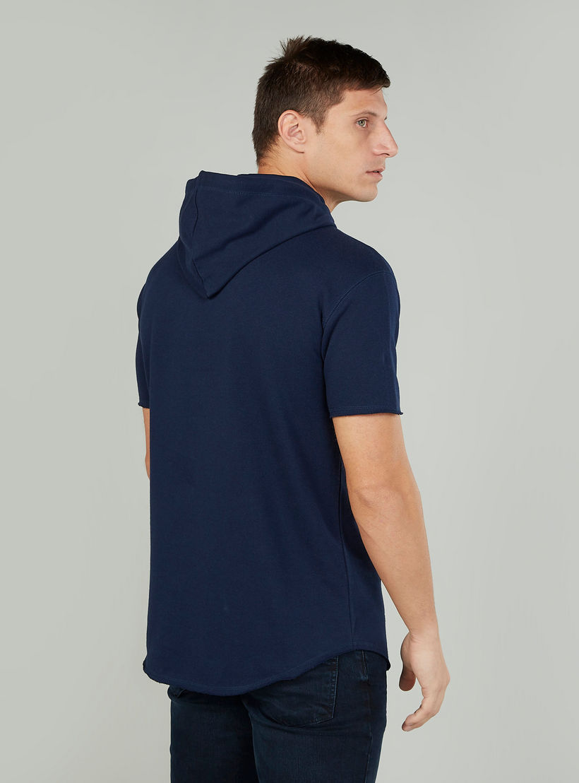 Slim Fit Solid Hoodie with Short Sleeves-men-winterwear-hoodiesandsweatshirts-image-4