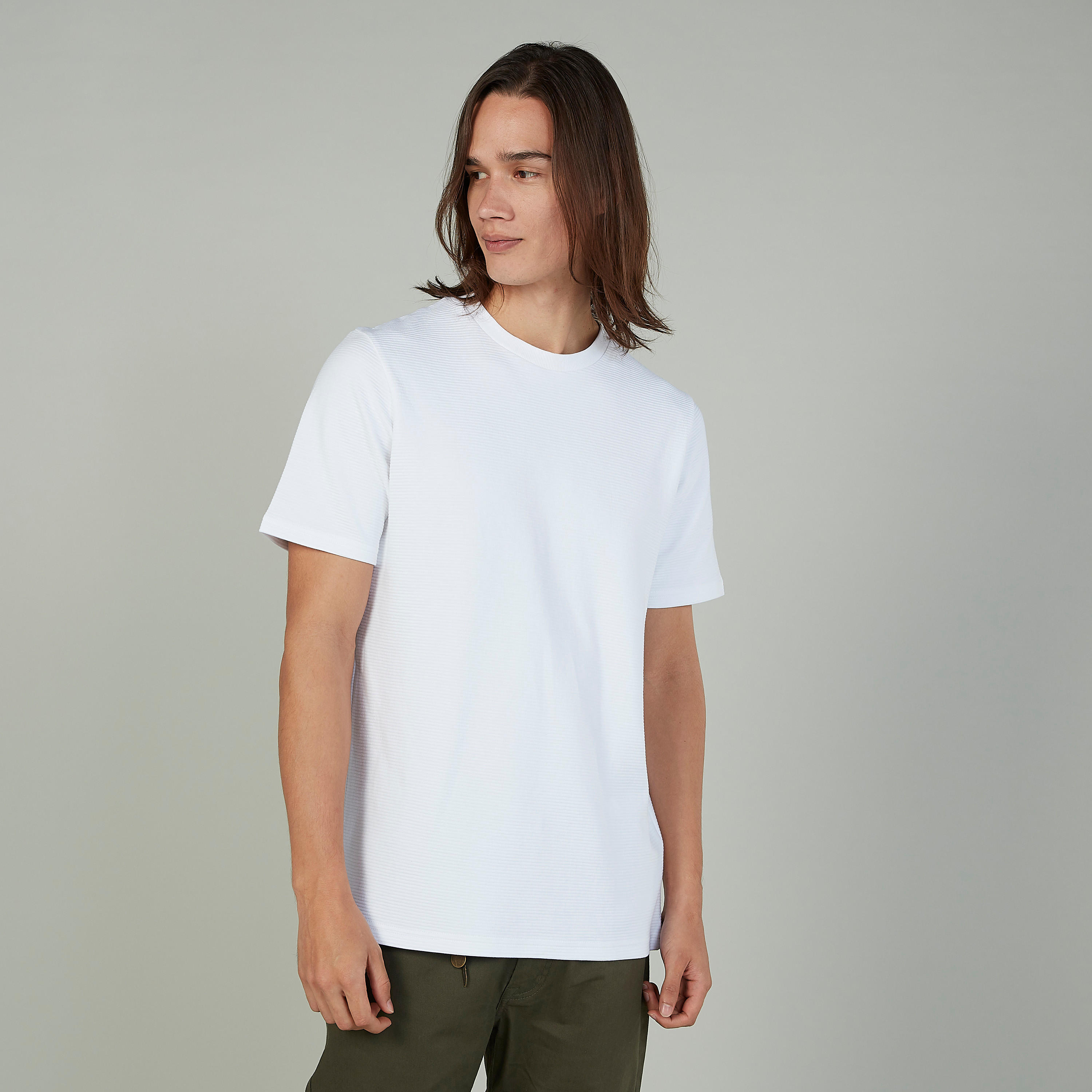 تيشيرت سادة بياقة مستديرة وأكمام قصيرة-men-clothing-tshirtsandpolos-tshirts-image-1