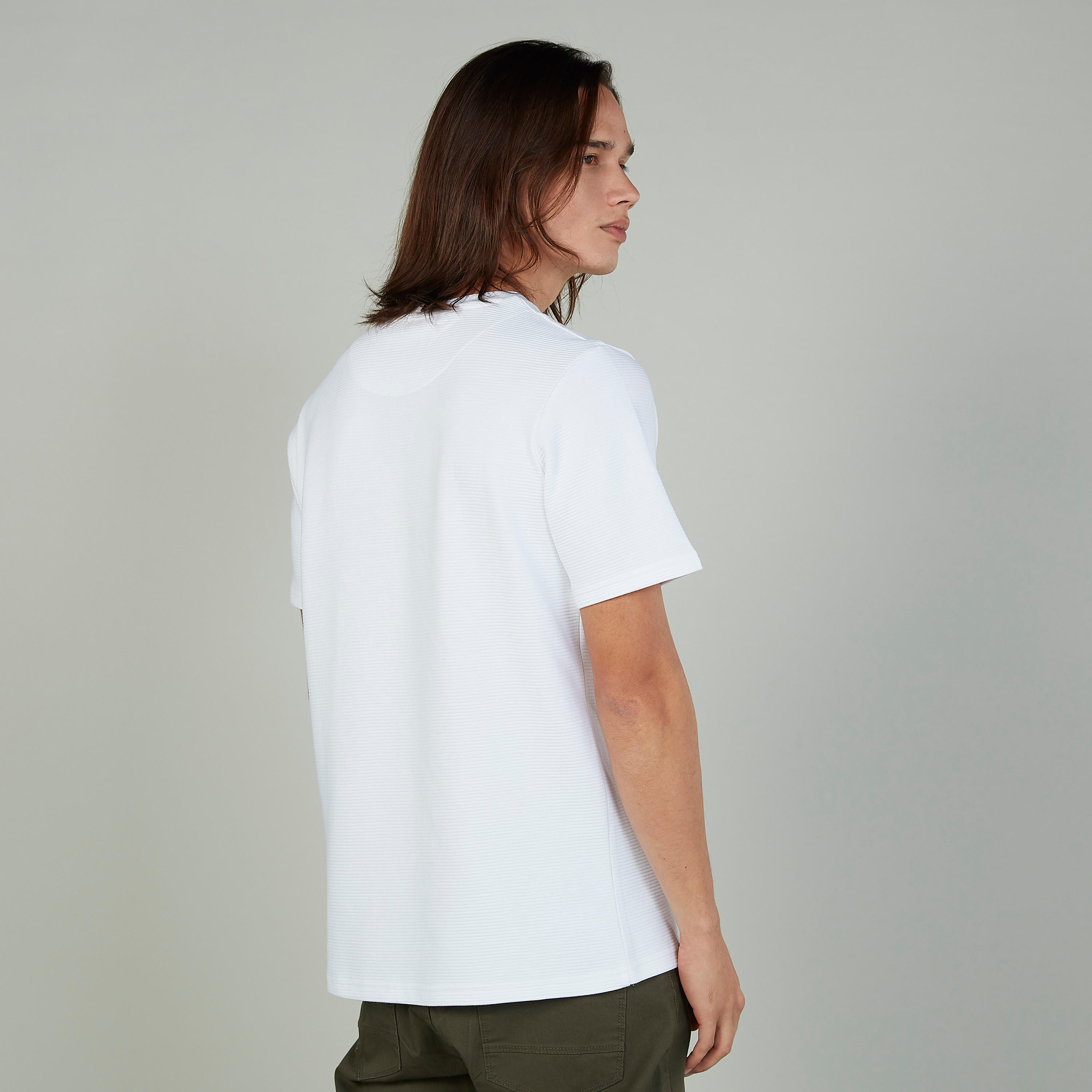 تيشيرت سادة بياقة مستديرة وأكمام قصيرة-men-clothing-tshirtsandpolos-tshirts-image-4